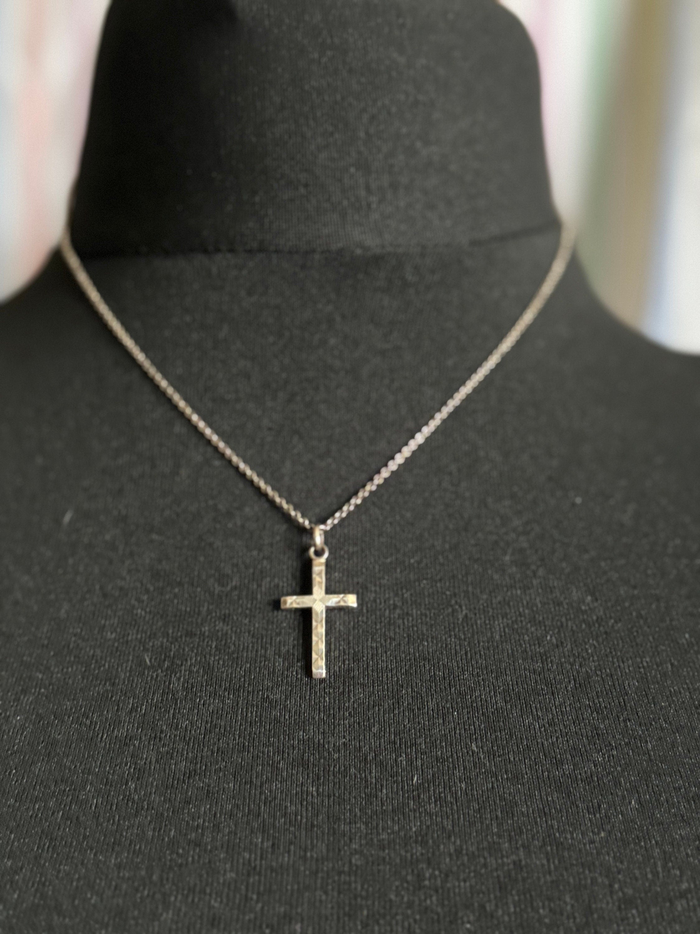 925 Sterling silver plain religious cross pendant necklace on chain