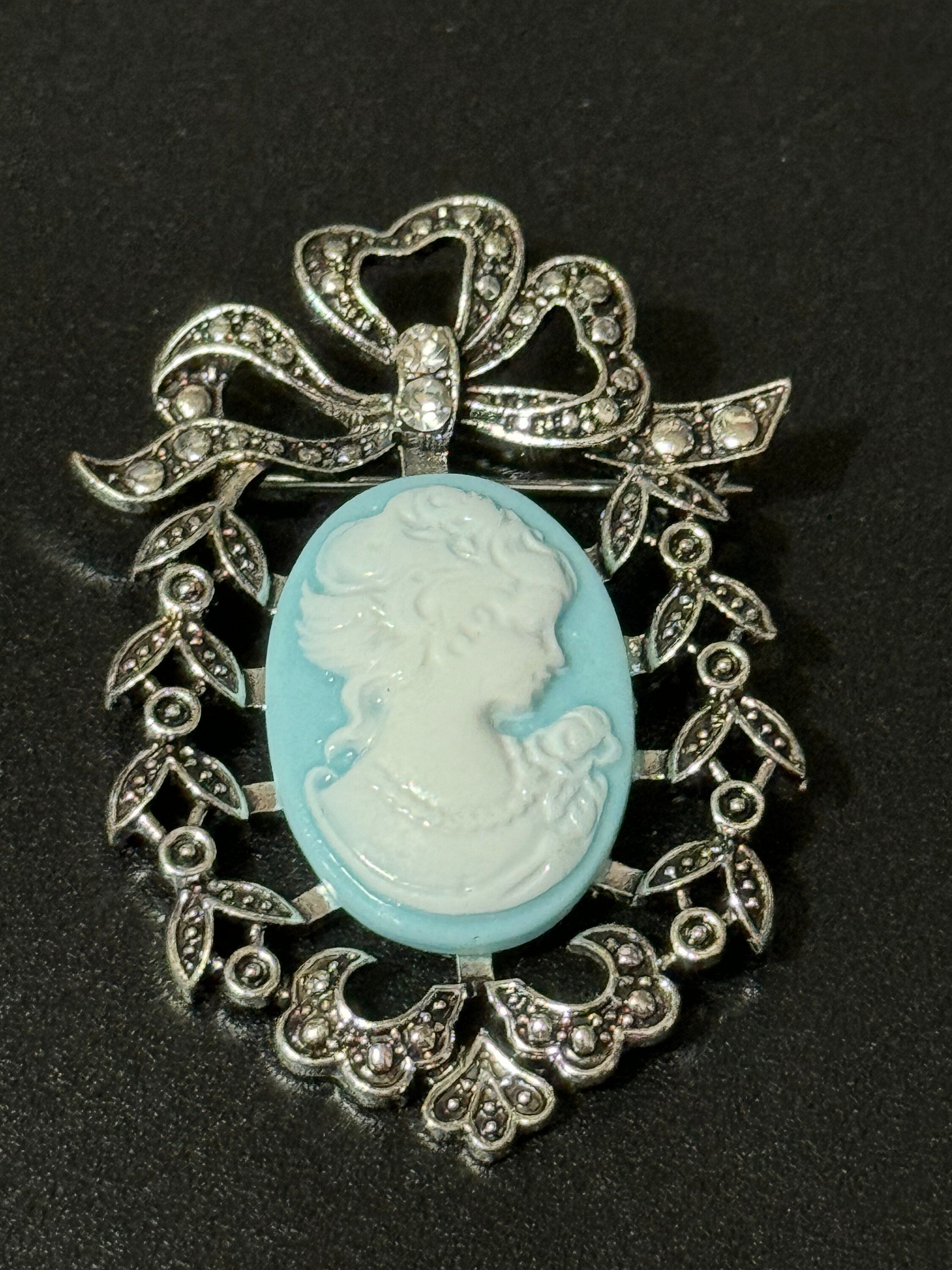 Vintage style handmade Blue cameo brooch with antique silver tone ornate frame