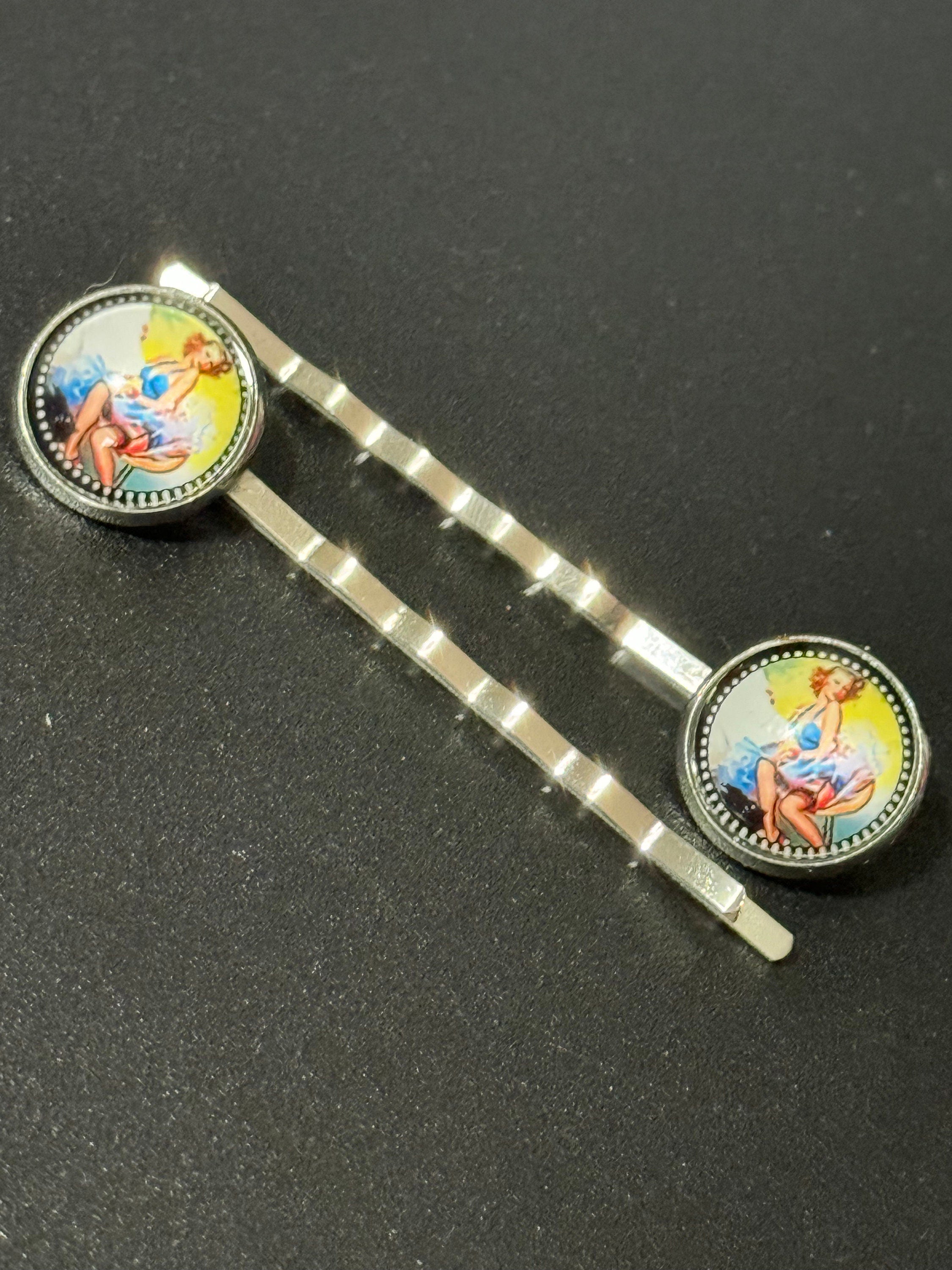 pin up girl model wavy hair slides, Vintage Hollywood glamour style, silver tone clips with glass cabochons, yellow