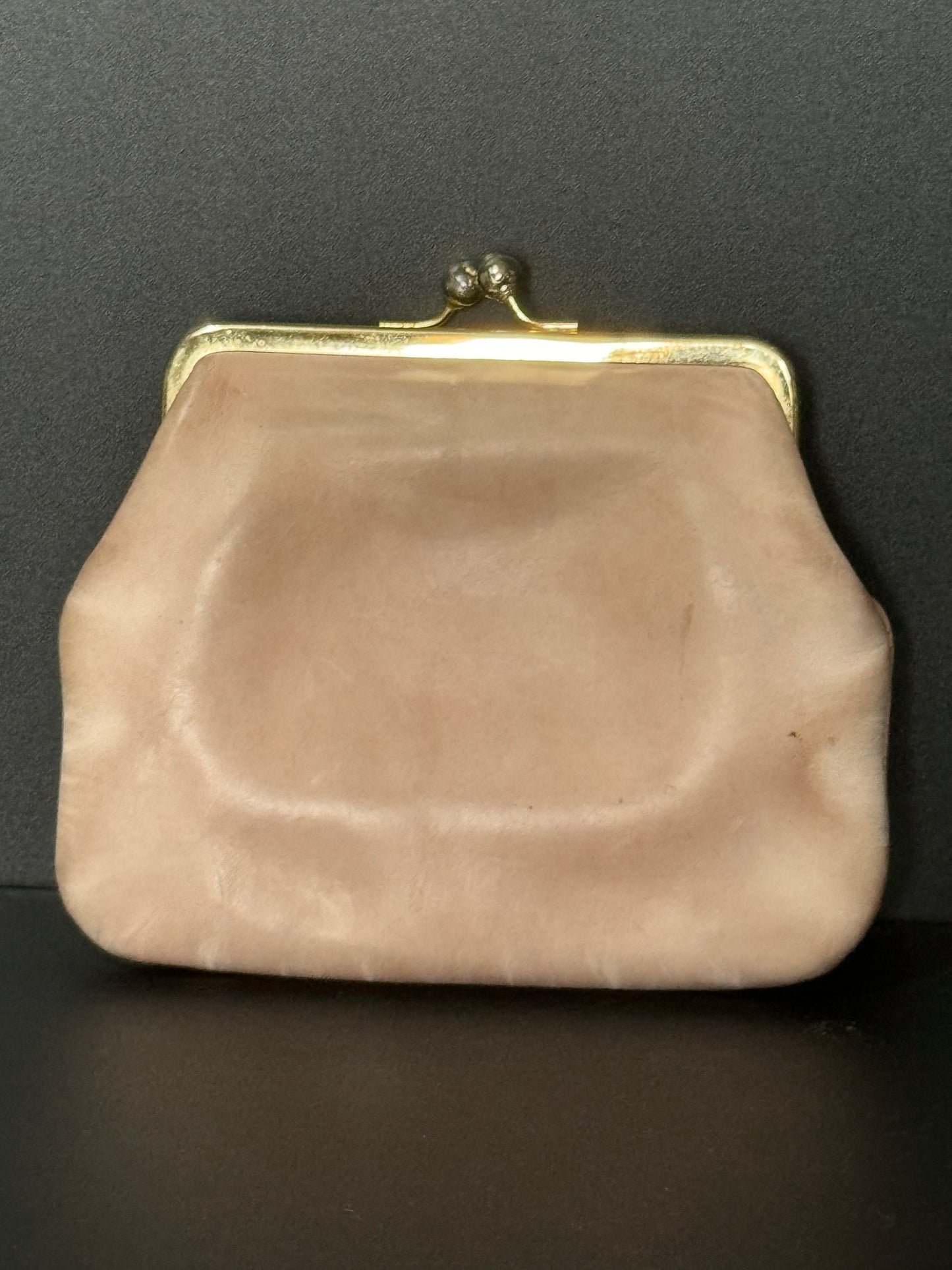 Vintage Beige pink leather lined with integral suspended coin granny purse