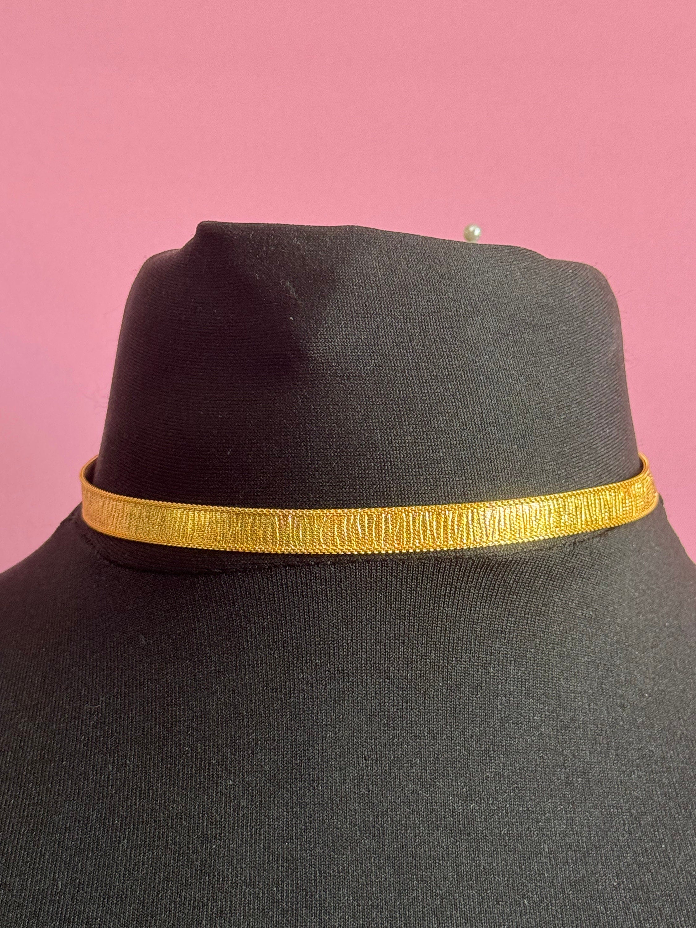 True vintage pristine bright gold plated mesh choker collar necklace genuine old shop stock