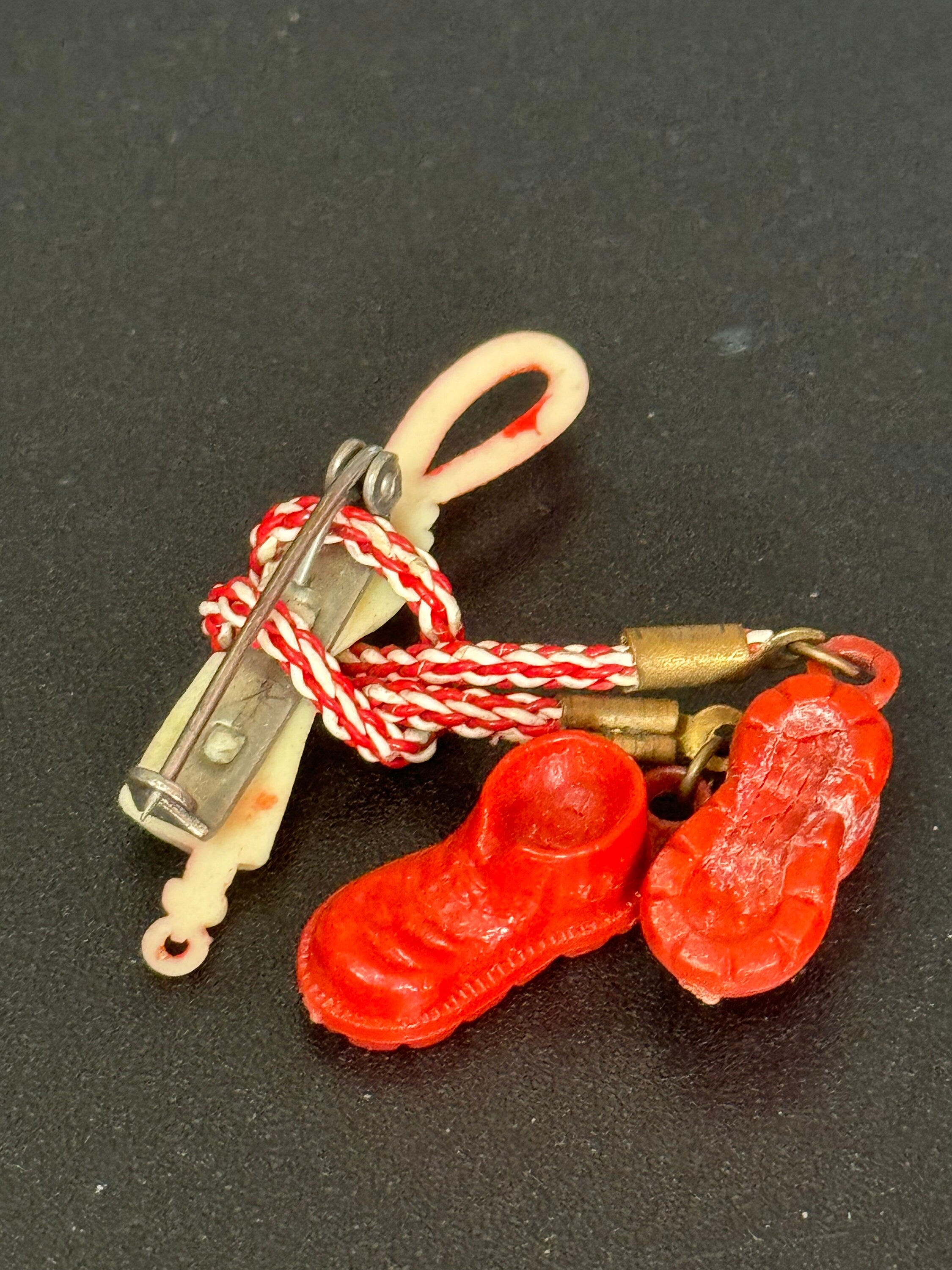 Early Plastic Art Deco bright red Pendant bar brooch dropper with shoes 1940s Antique Vintage celluloid Kitsch Tourist