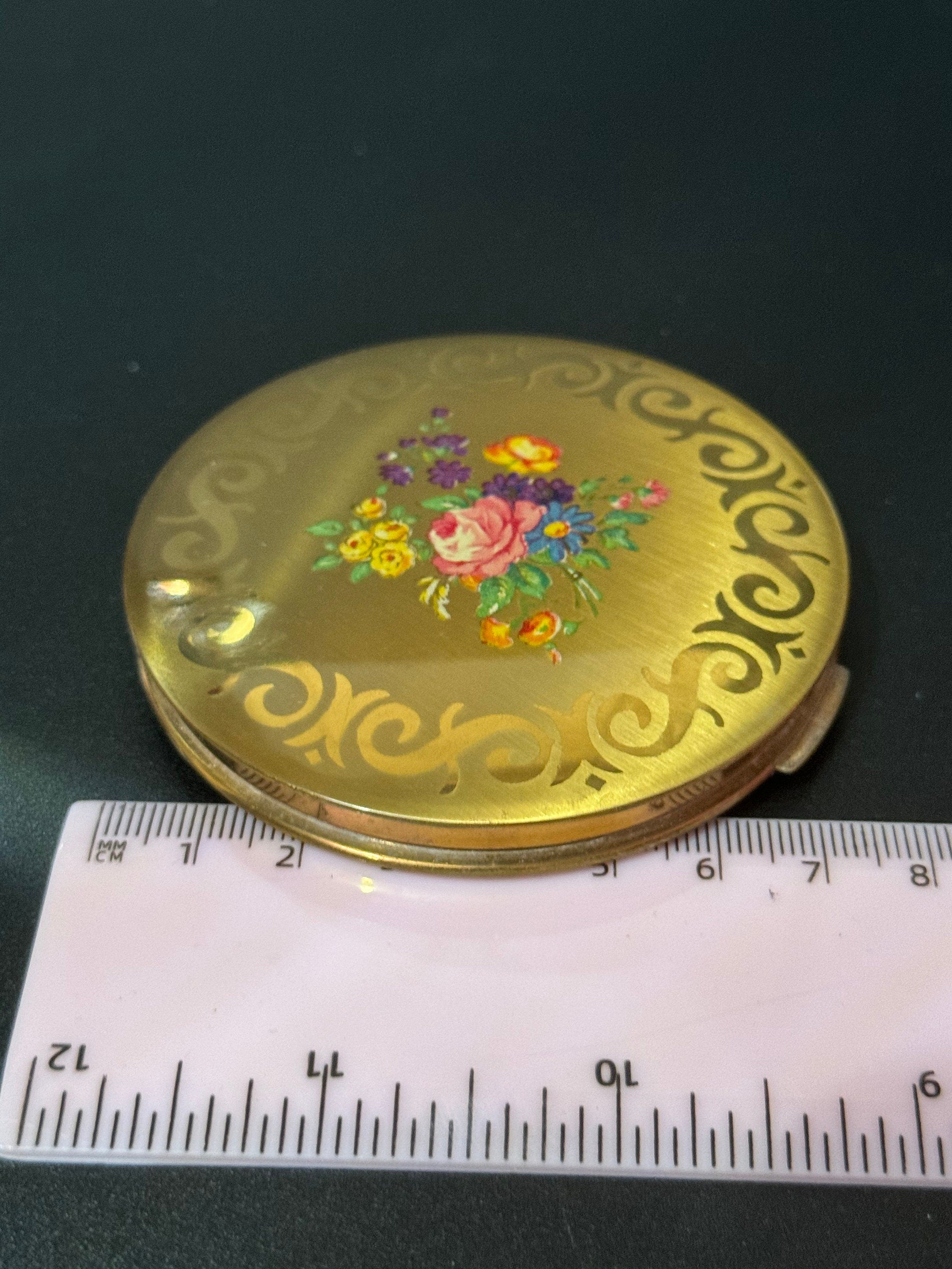 Garden flowers floral Stratton powder compact gold tone