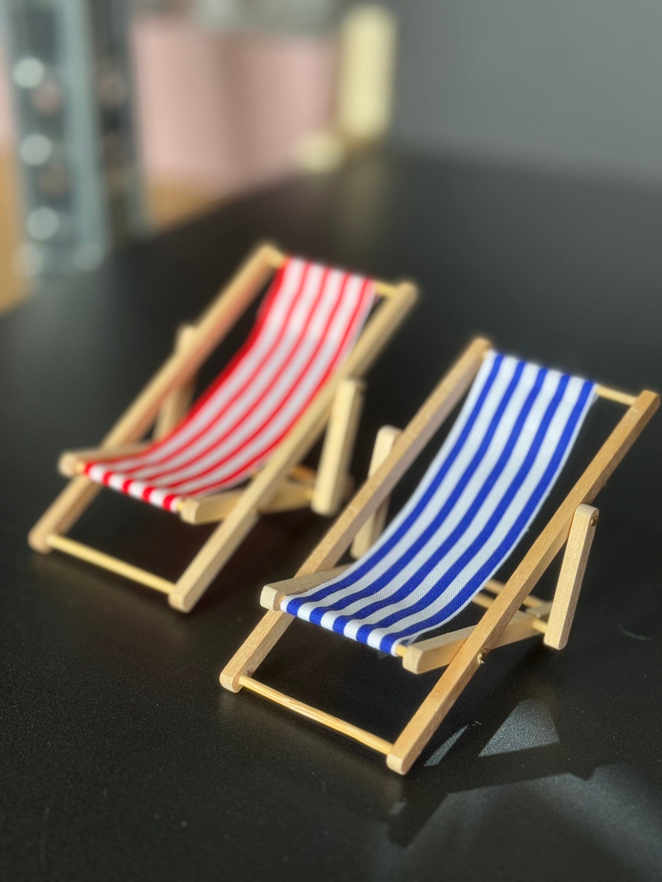 miniature wooden red and white striped folding deckchair seaside cake topper decoration nautical