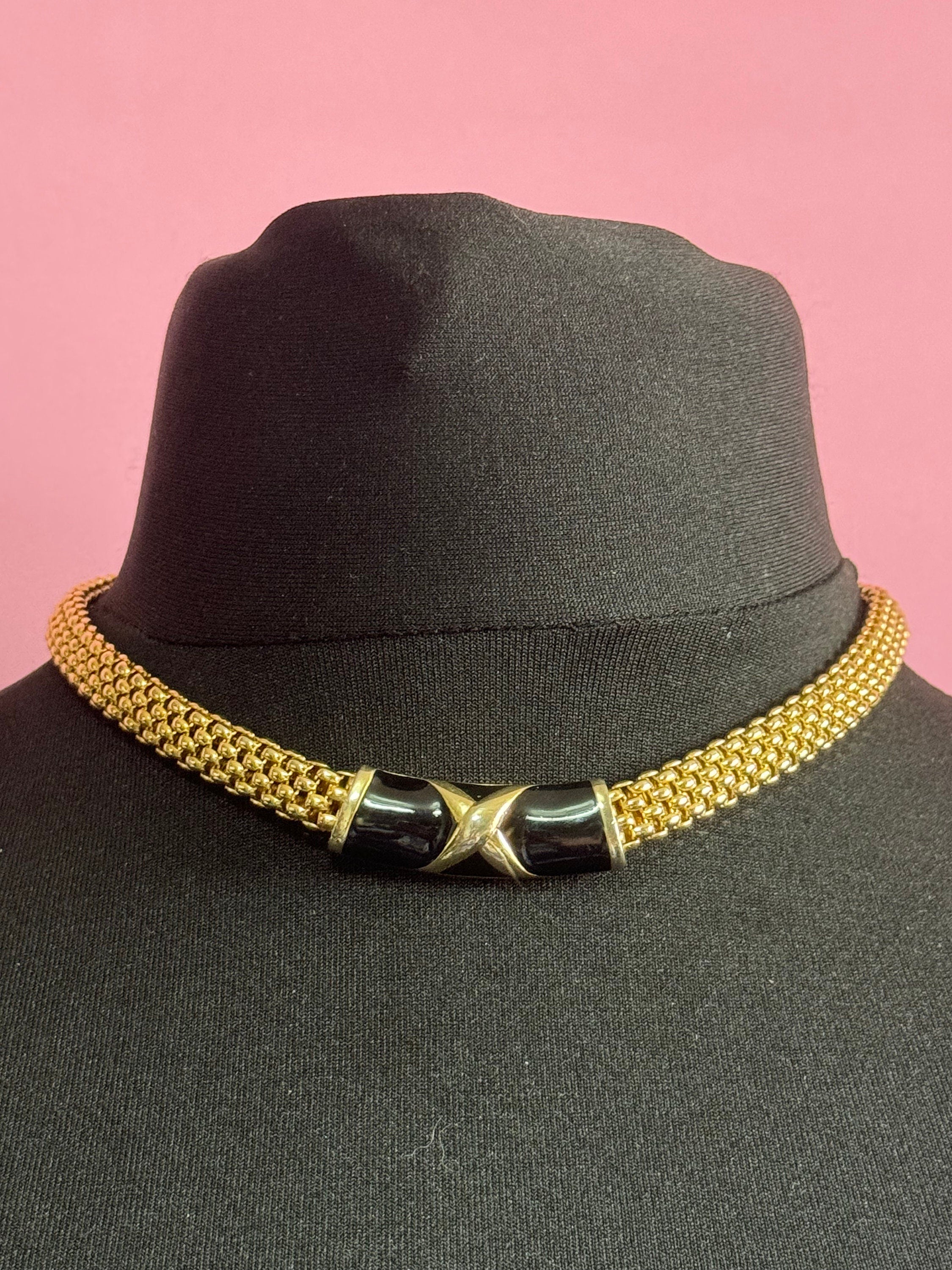 Retro modernist gold tone brick link omega mesh black enamel choker necklace with magnetic clasp