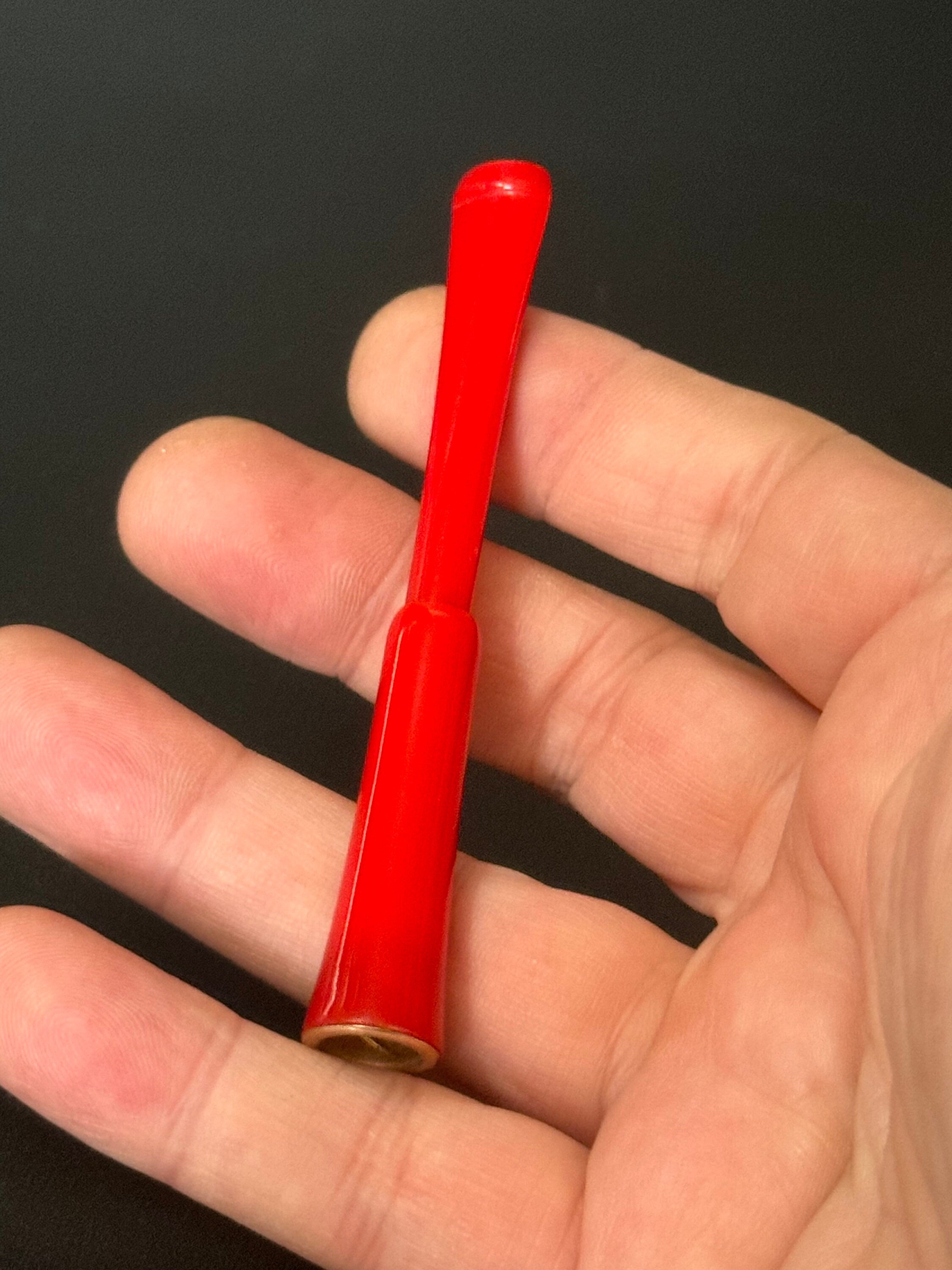 Retractable Vintage plastic RED Cigarette Holder