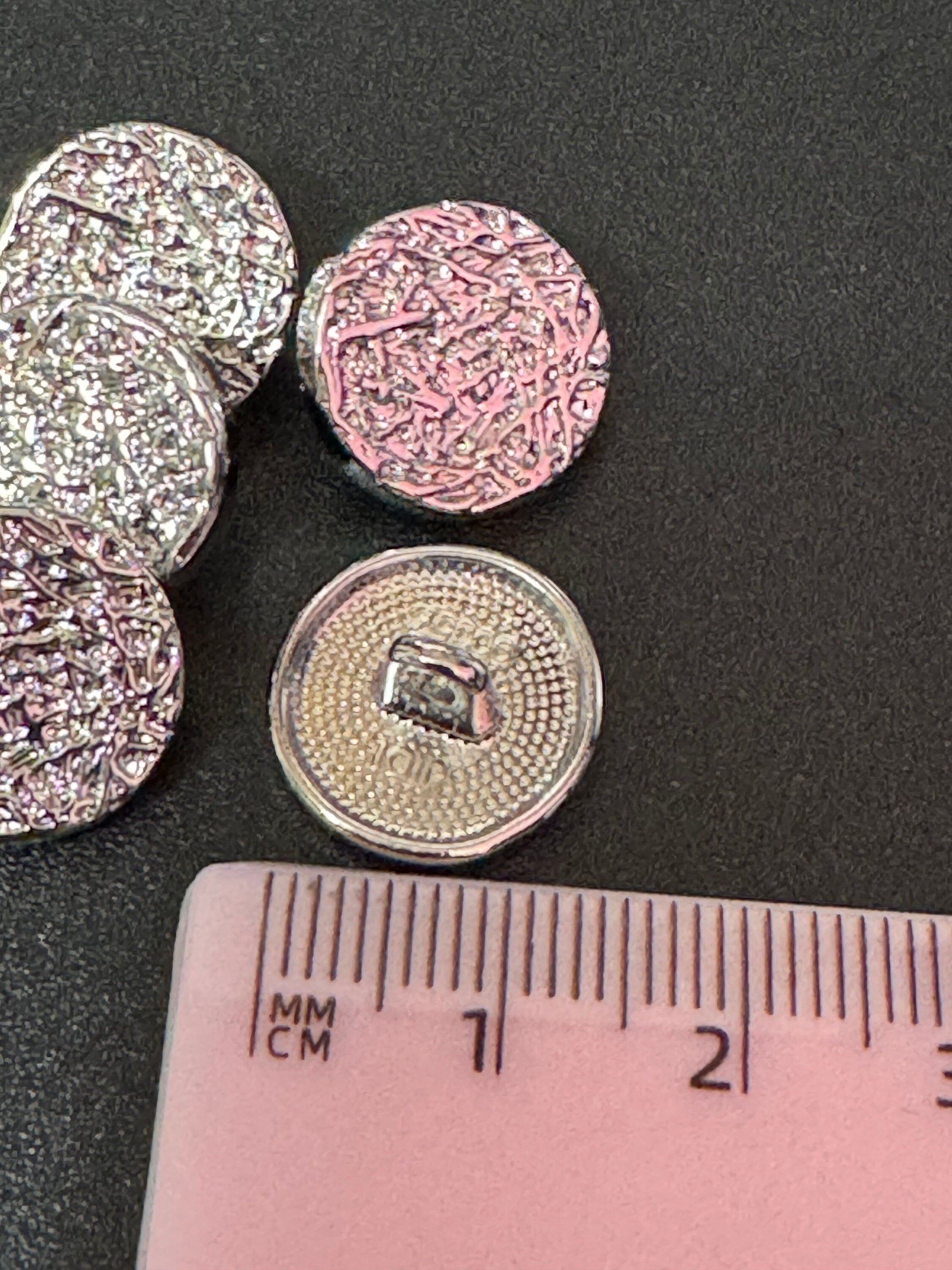 15mm silver metal textured buttons ideal for blazers and cardigans, pack of 5