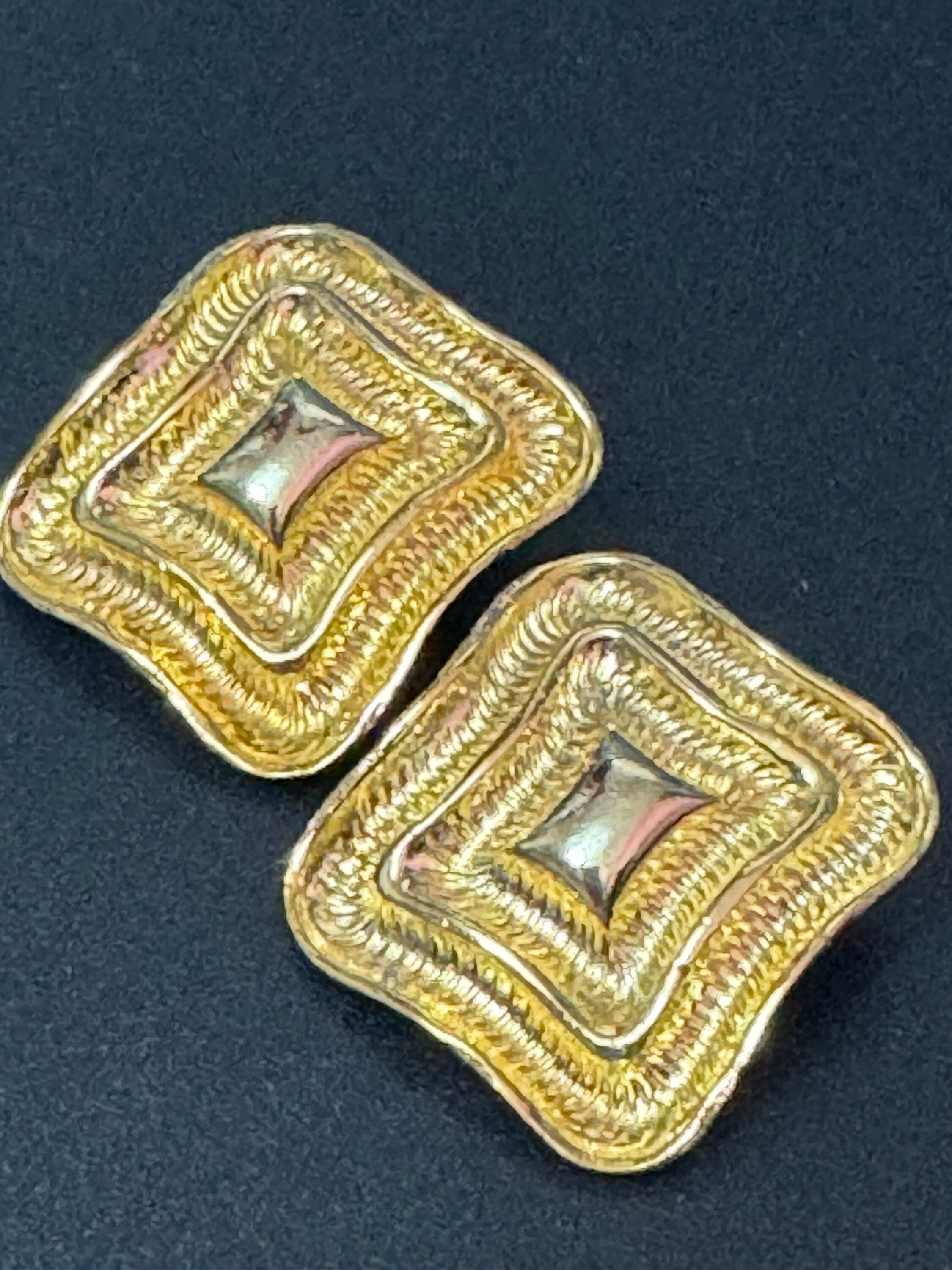 True vintage rectangular 3cm ornate Etruscan style Gold tone clip on earrings 1980s