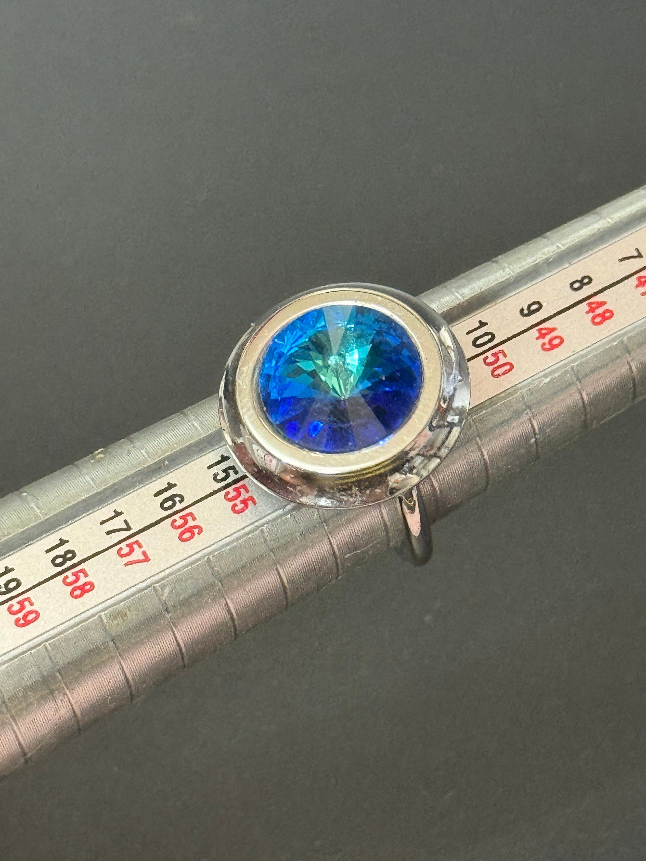 Signed sarah Coventry silver tone 1970s brutalist Bright blue rivals rhinestone cocktail ring adjustable M N O