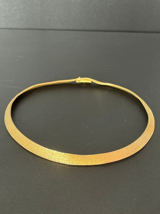 signed Henkel and GROSSE Germany vintage retro gold tone textured flat choker necklace Designer 1960s