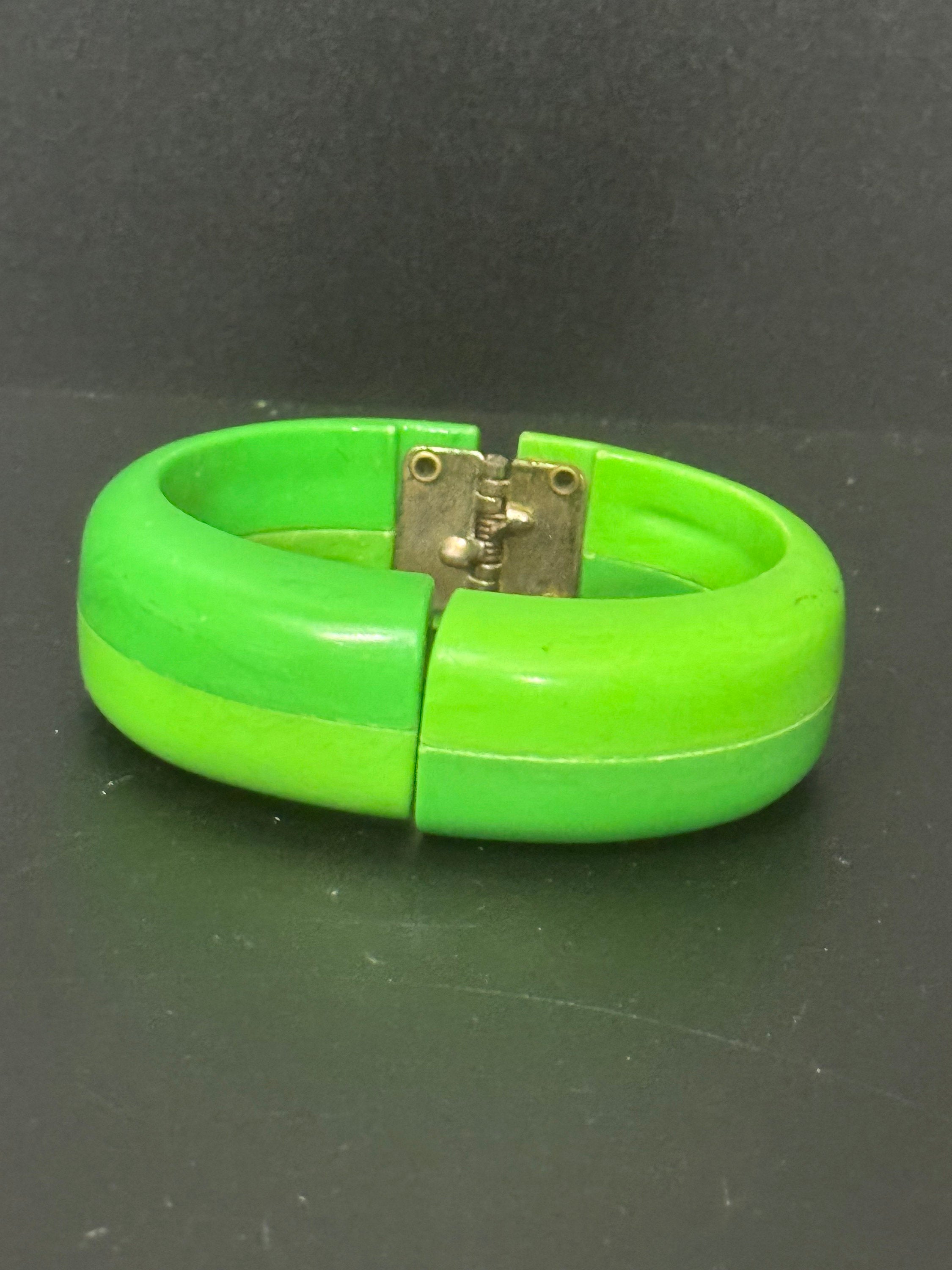 Bright green two tone geometric early plastic resin wide cuff clamper bangle bracelet Vintage