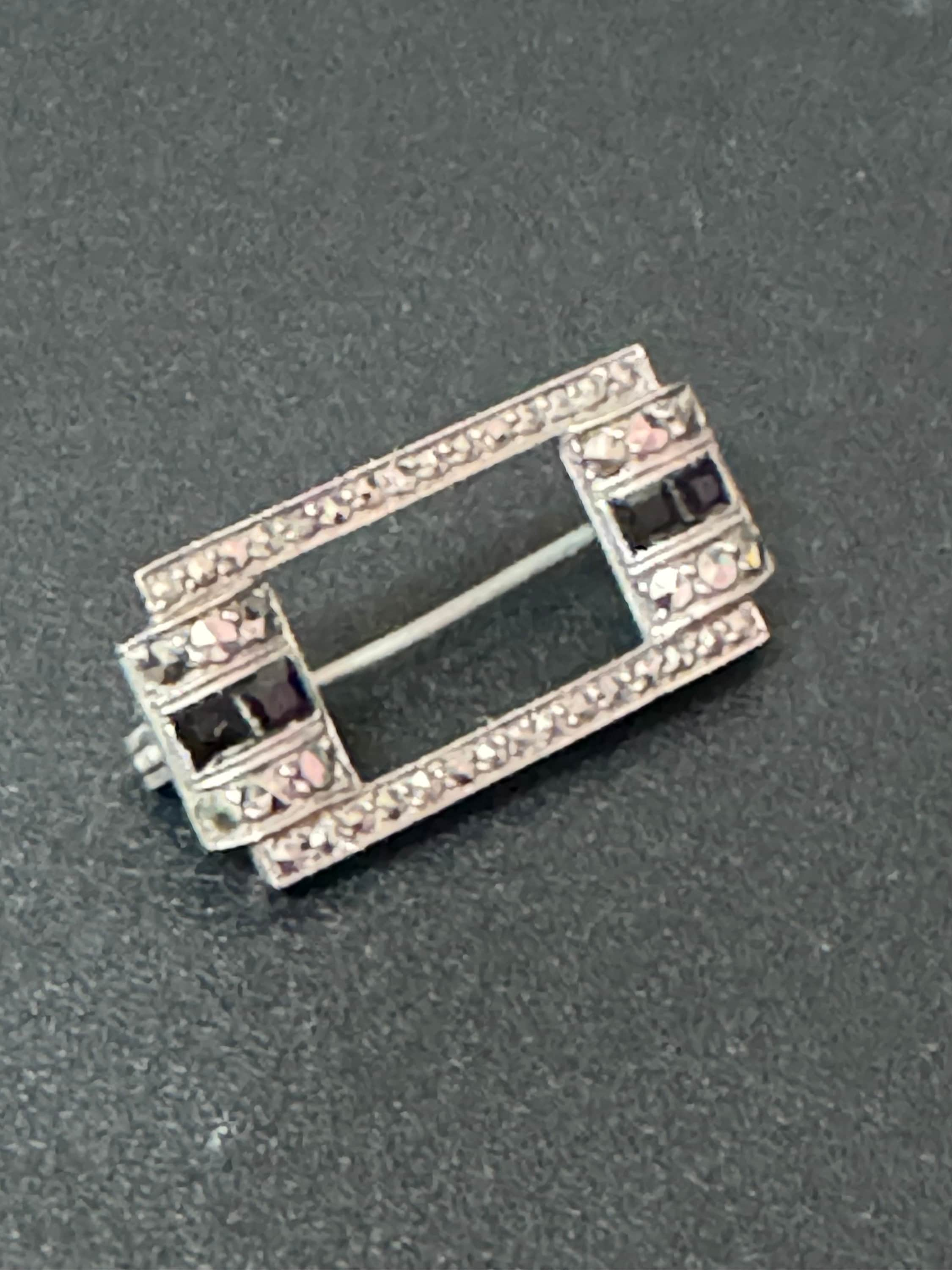 Vintage small Rectangular marcasite and black onyx Sterling 925 solid silver gemstone Brooch