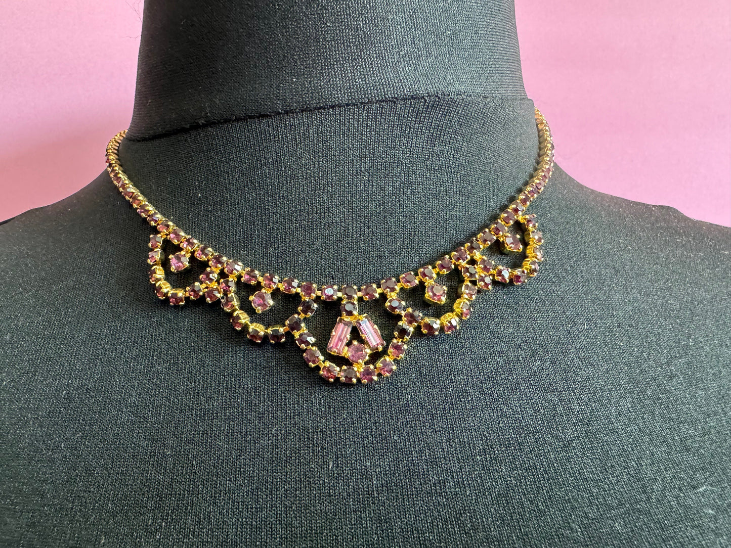 Amethyst Purple Glass Rhinestone Diamanté Paste Necklace Choker Mid Century 1950s 1960s Gold Tone Art Deco Hollywood Glamour