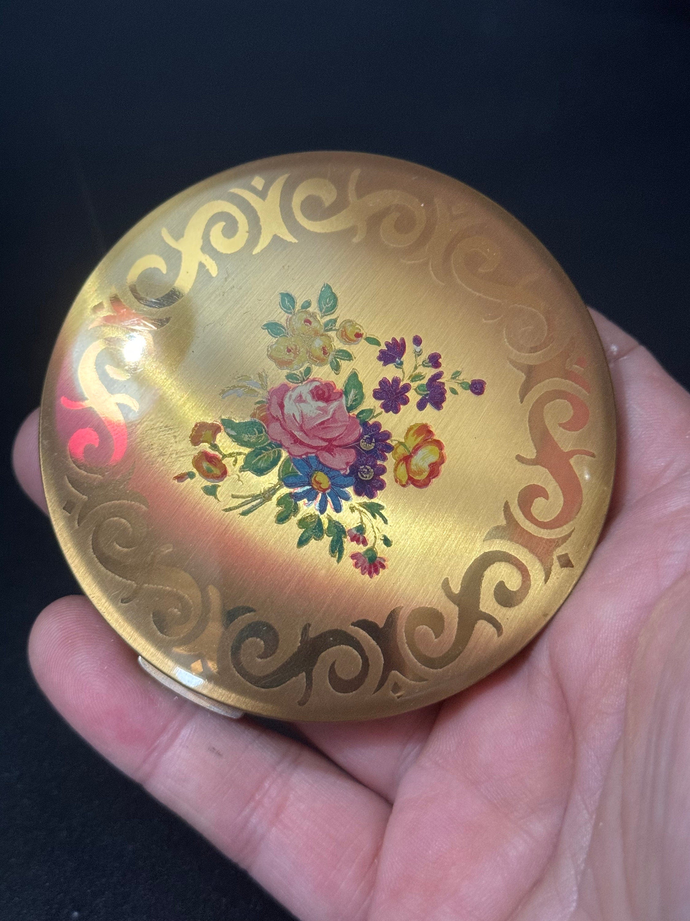 Garden flowers floral Stratton powder compact gold tone