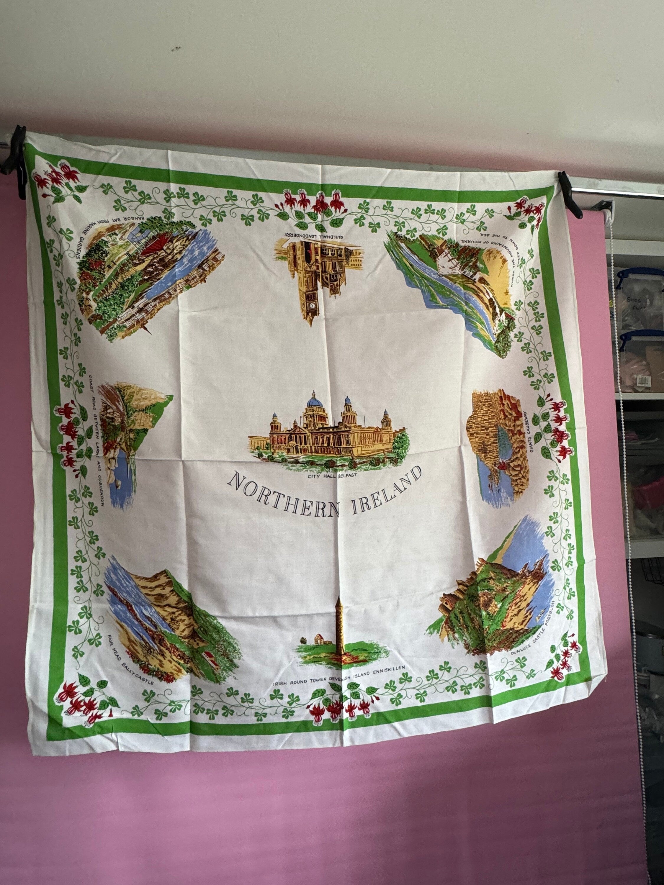 36” northern Ireland Irish Vintage printed souvenir tablecloth towns landmarks