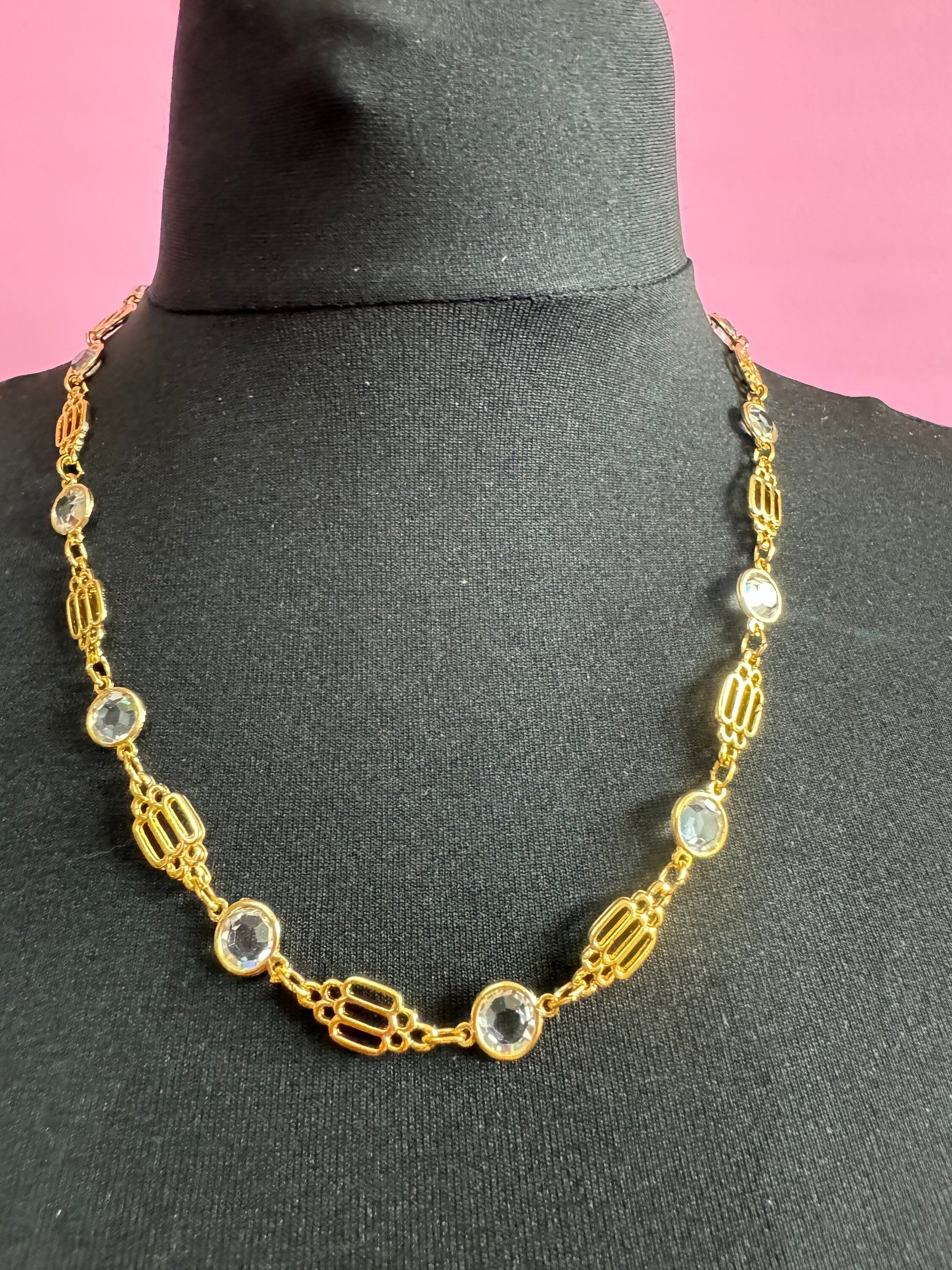 58cm long 1980s thick gold plated fancy link glass crystal bezel beaded station necklace