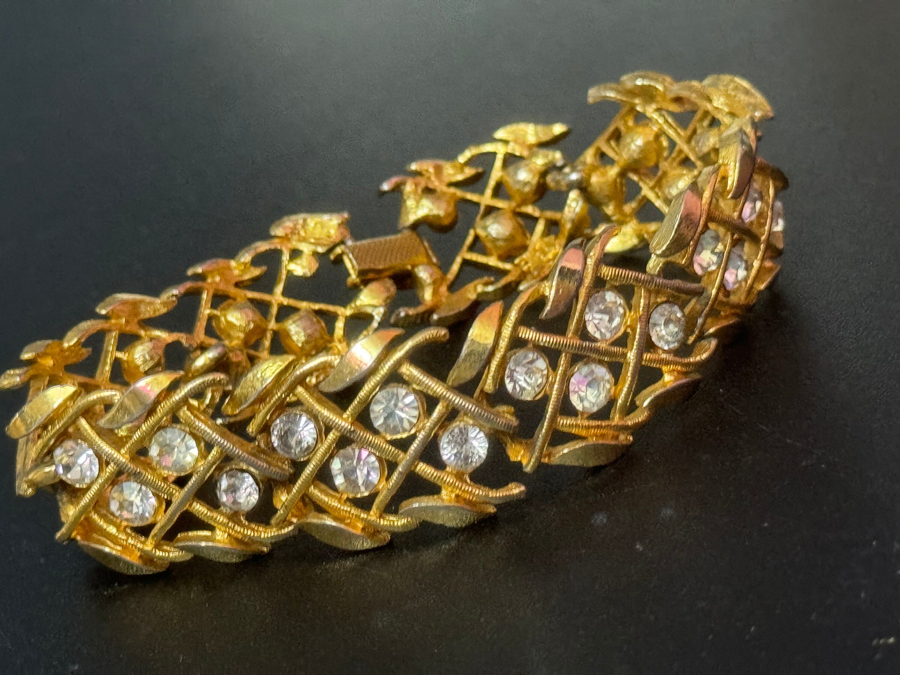 Vintage woven panel link gold tone clear rhinestone bracelet 17cm x 2cm wide