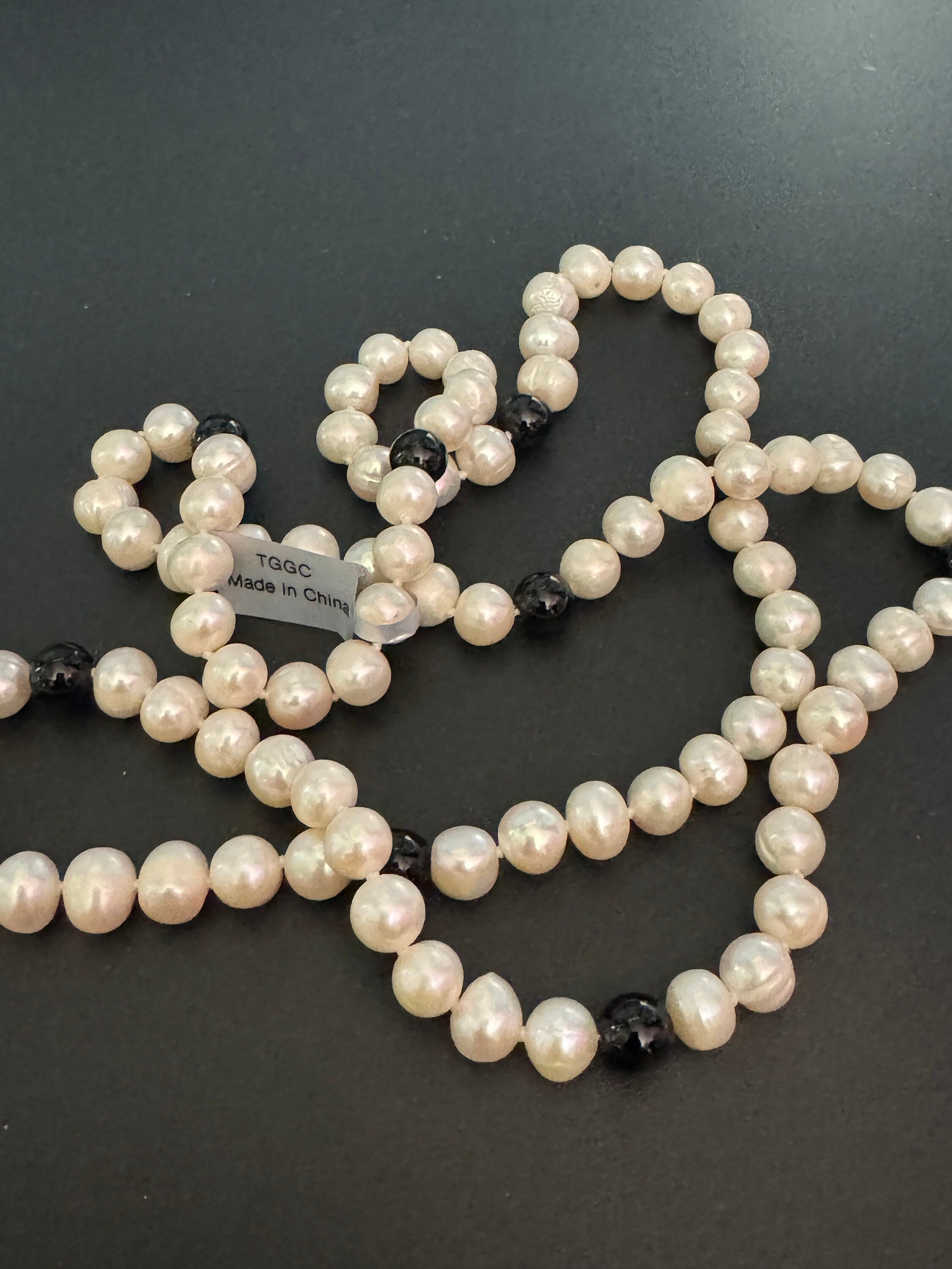 Retro long 80cm beaded freshwater pearl cream necklace with black gemstones tggc