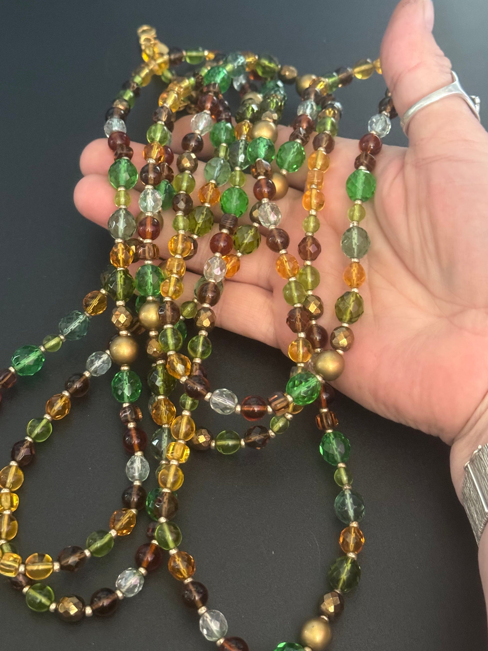 250cm signed Joan Rivers very long gold tone green orange brown pearl beaded wrap flapper necklace