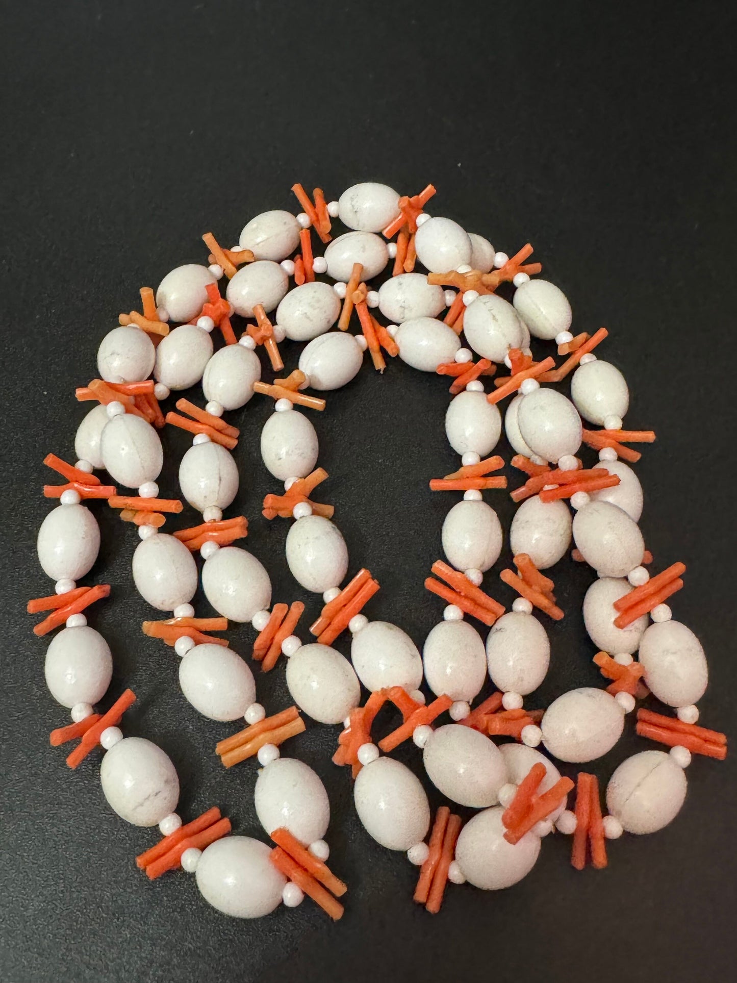 100cm vintage Stick Branch Orange FAUX Coral and white oval beaded plastic necklace