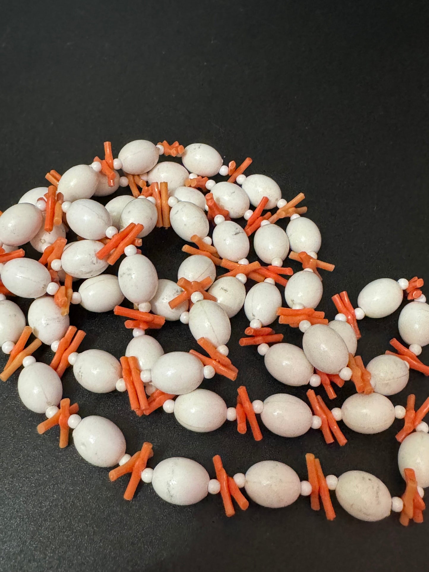 100cm vintage Stick Branch Orange FAUX Coral and white oval beaded plastic necklace