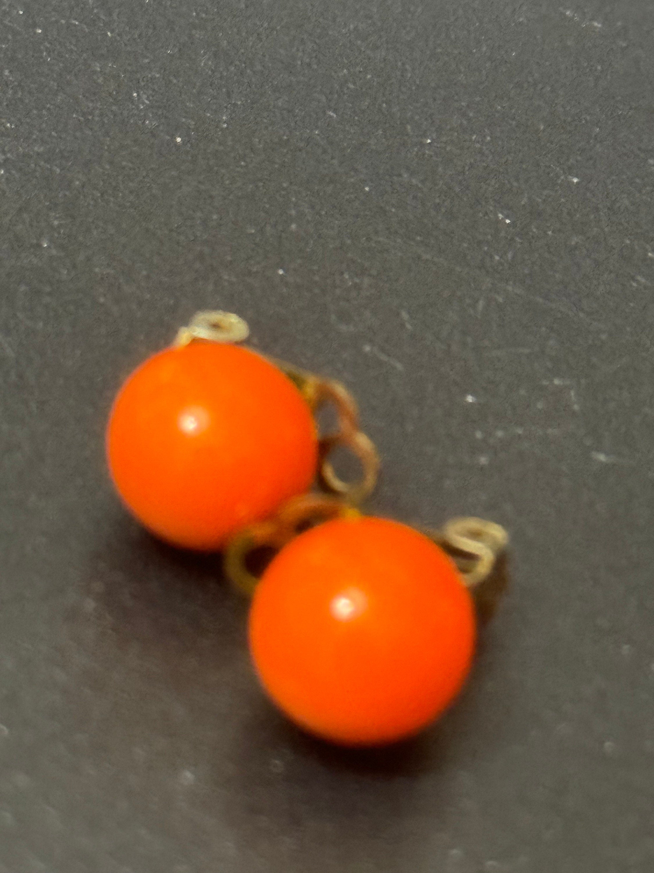 Vintage 1950s 1960s Funky small bright orange round ball stud Clip On Earrings