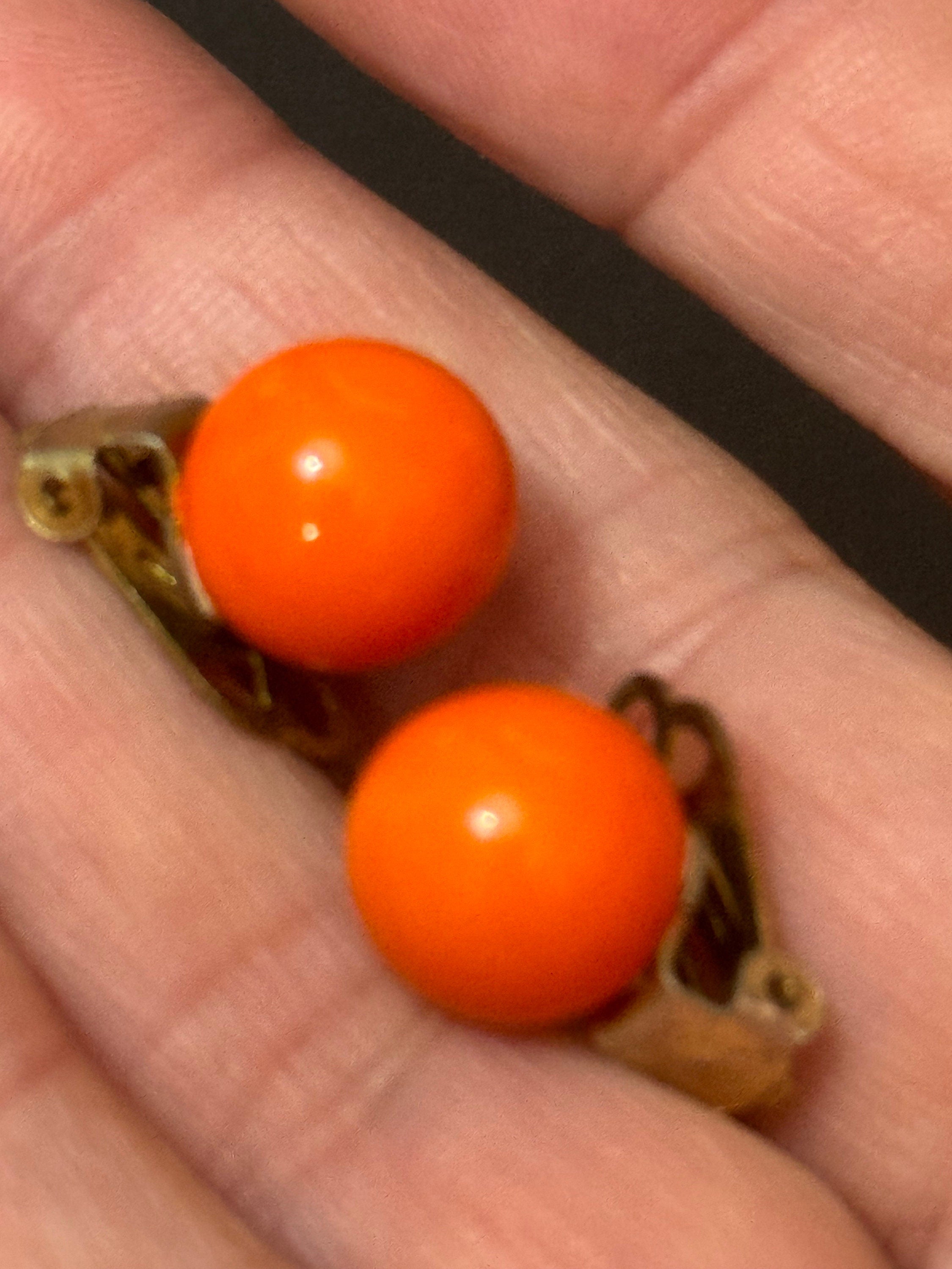 Vintage 1950s 1960s Funky small bright orange round ball stud Clip On Earrings