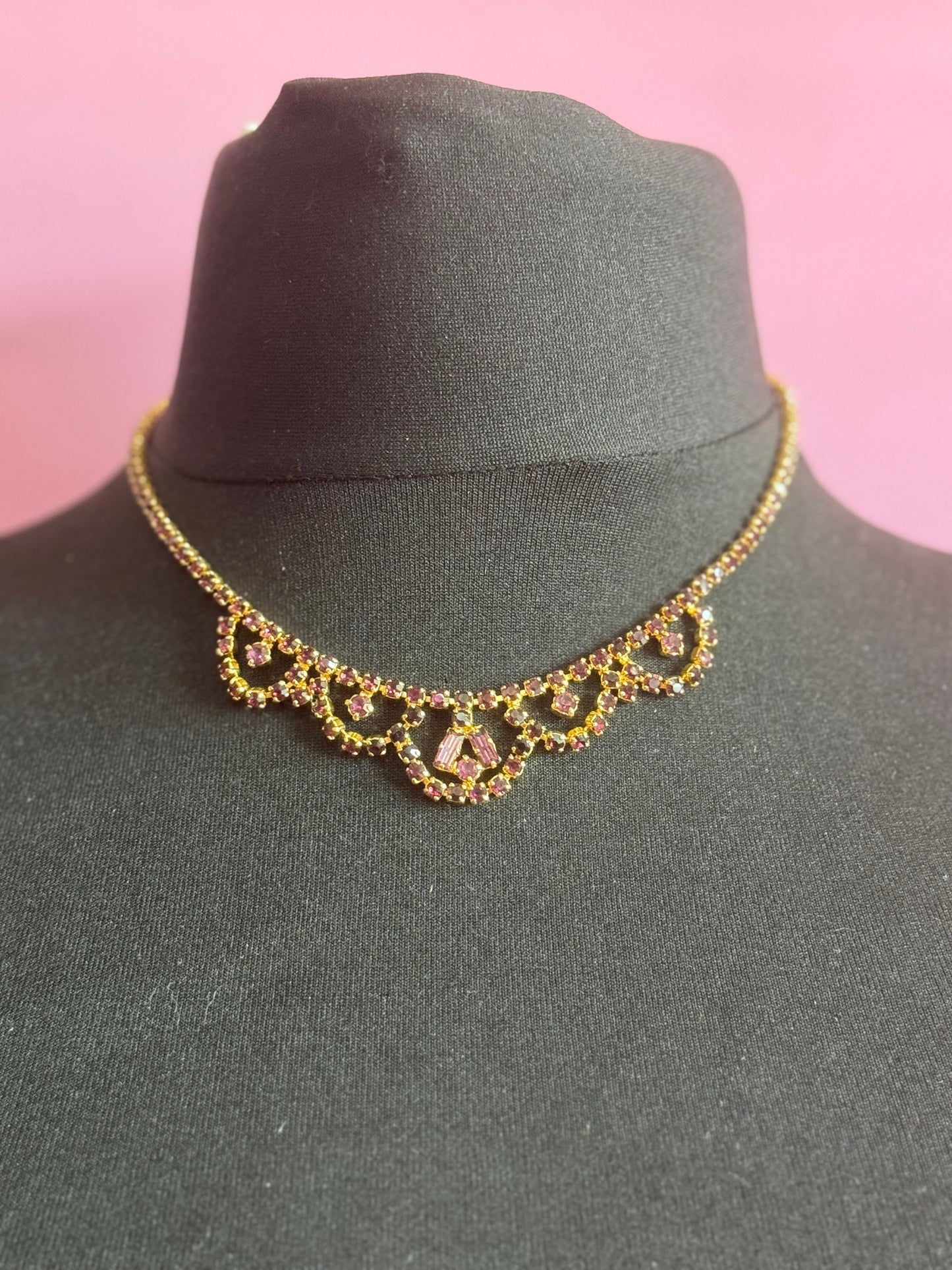 Amethyst Purple Glass Rhinestone Diamanté Paste Necklace Choker Mid Century 1950s 1960s Gold Tone Art Deco Hollywood Glamour