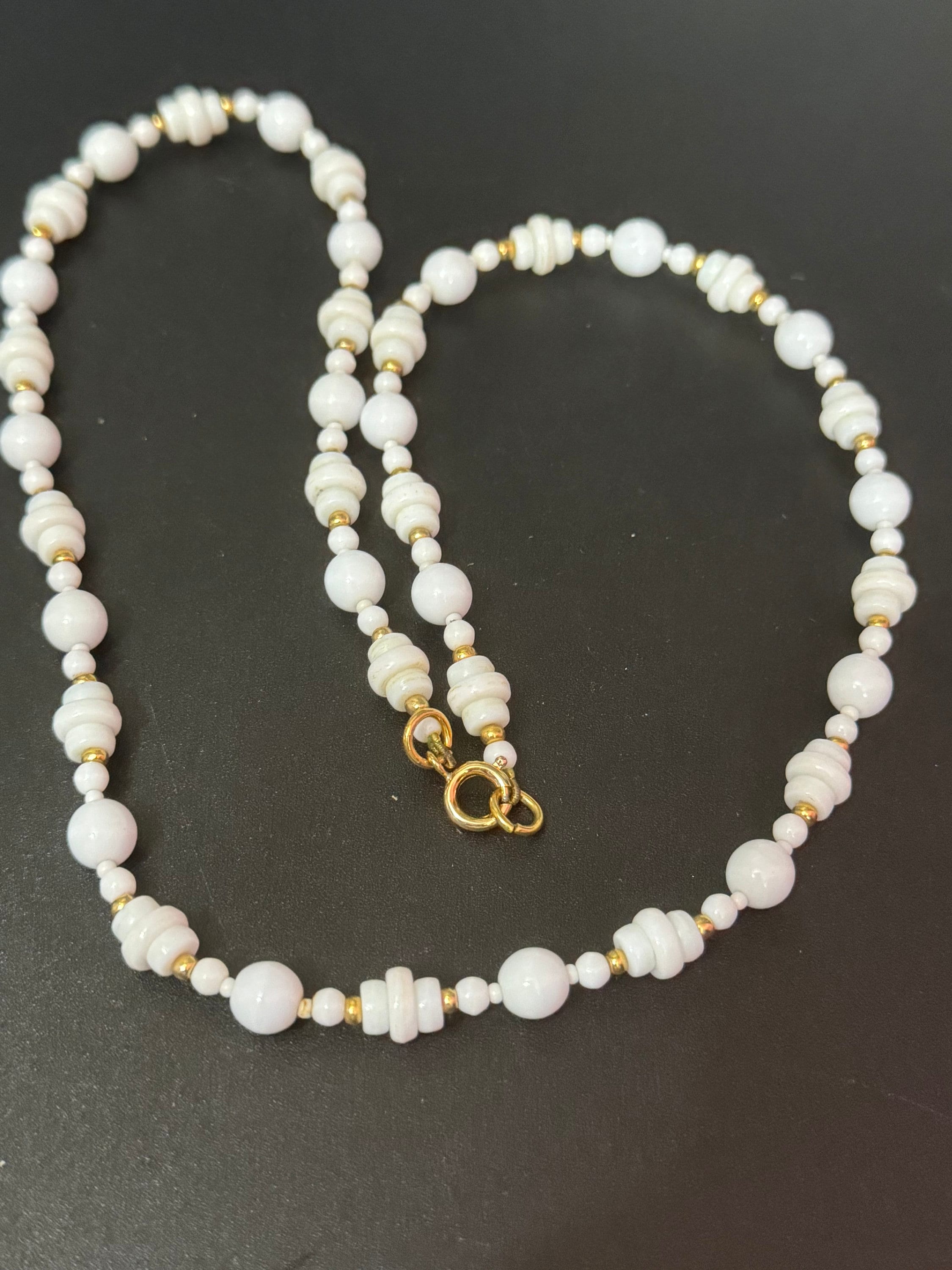 Vintage White milk glass round beaded necklace with small gold spacers 63cm geometric