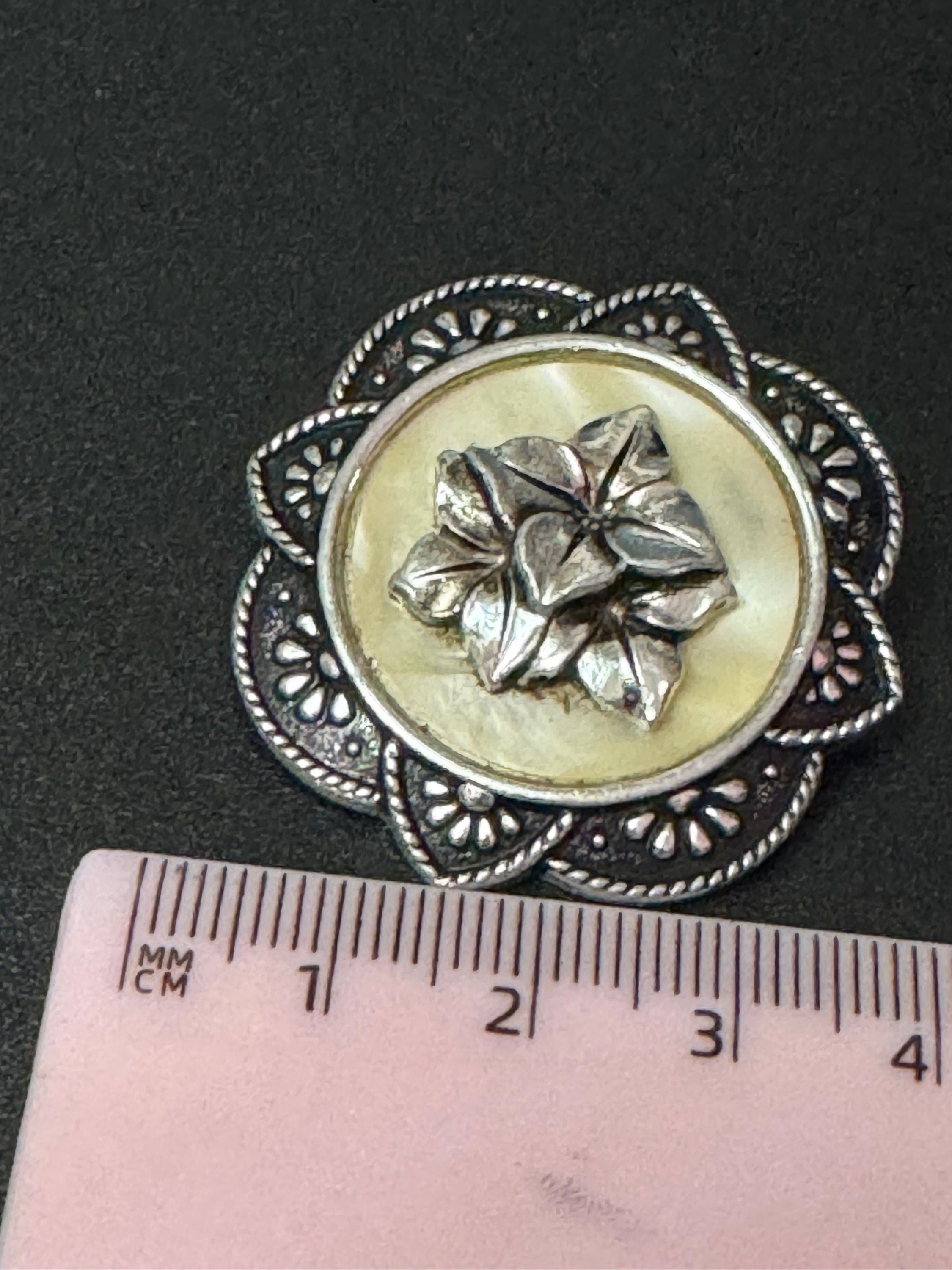 Vintage celluloid silver tone floral rose round Scarf ring clip mid century