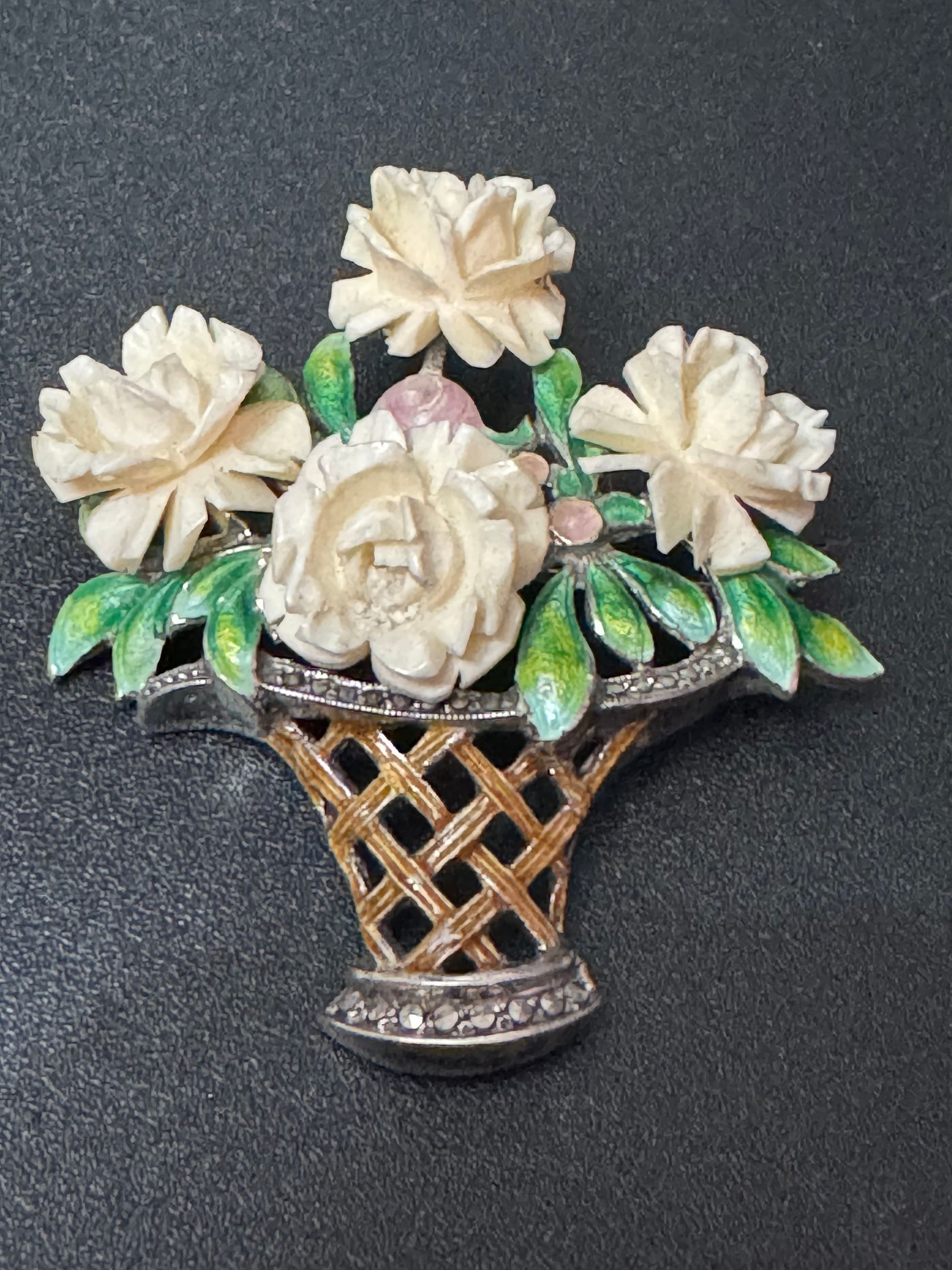 XL Early Plastic Celluloid Art Deco cream early plastic resin floral rose with green enamel leaves chrome metal brooch