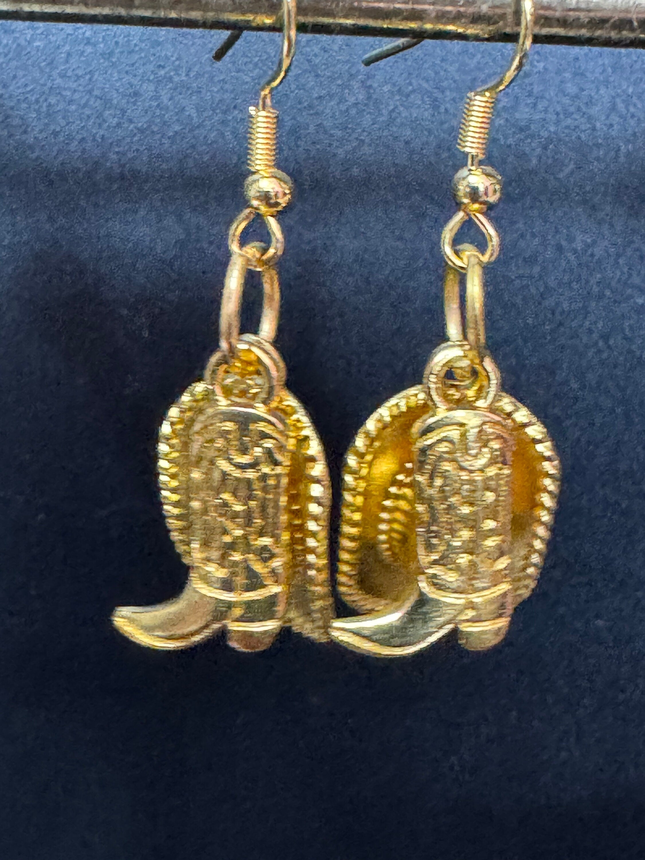 Western cowgirl earrings 2.0 gold tone cowboy boot and hat dangly drops Dolly Parton jewellery pierced