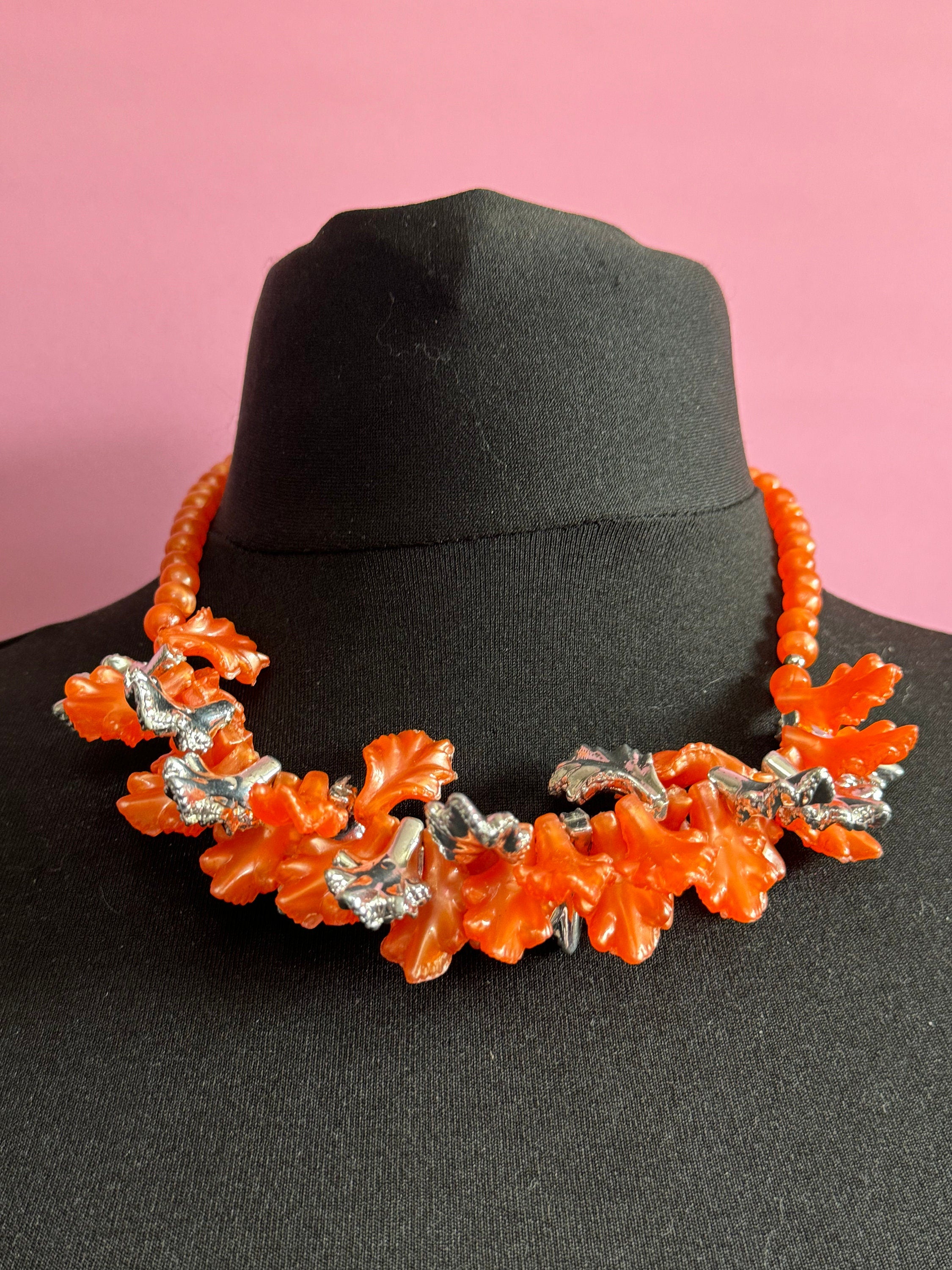 Retro Oversized orange plastic Leaf beaded necklace silver tone autumn fall 50cm