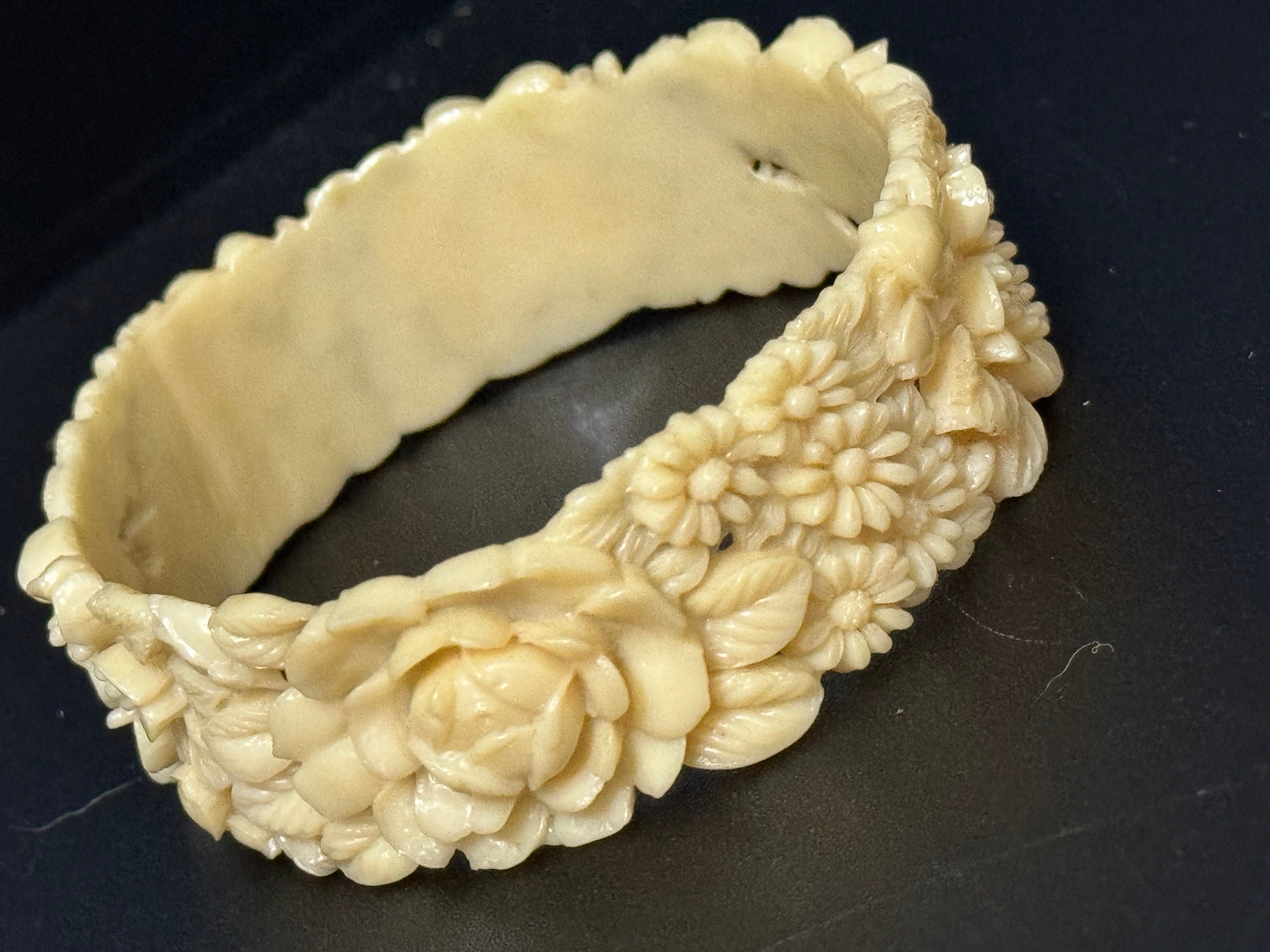 Antique Vintage Early Plastic Faux Bone Horn Celluloid Carved Detailed Floral Bangle Bracelet