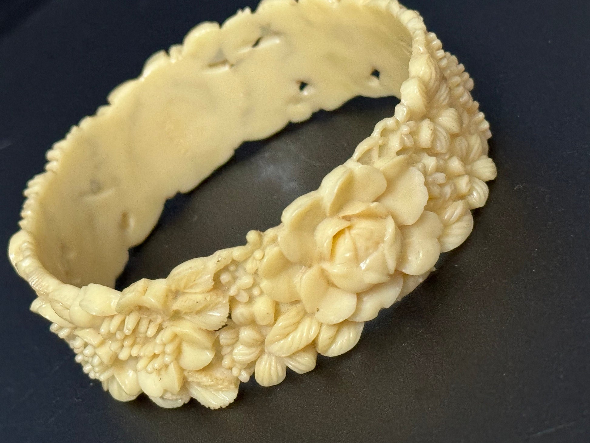 Antique Vintage Early Plastic Faux Bone Horn Celluloid Carved Detailed Floral Bangle Bracelet