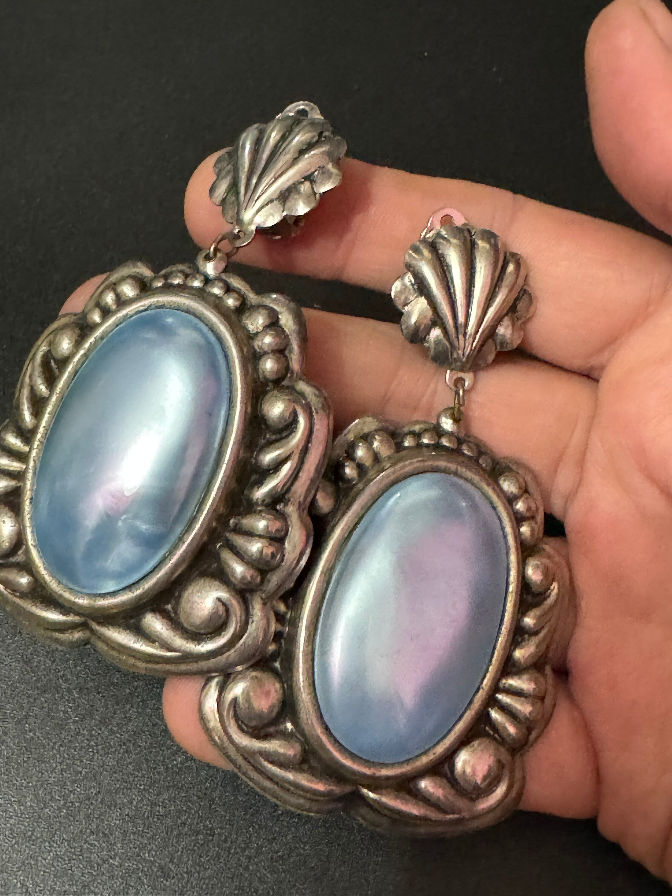 True vintage oversized 8cm Silver tone pale blue oval cabochon clip on dangly drop earrings