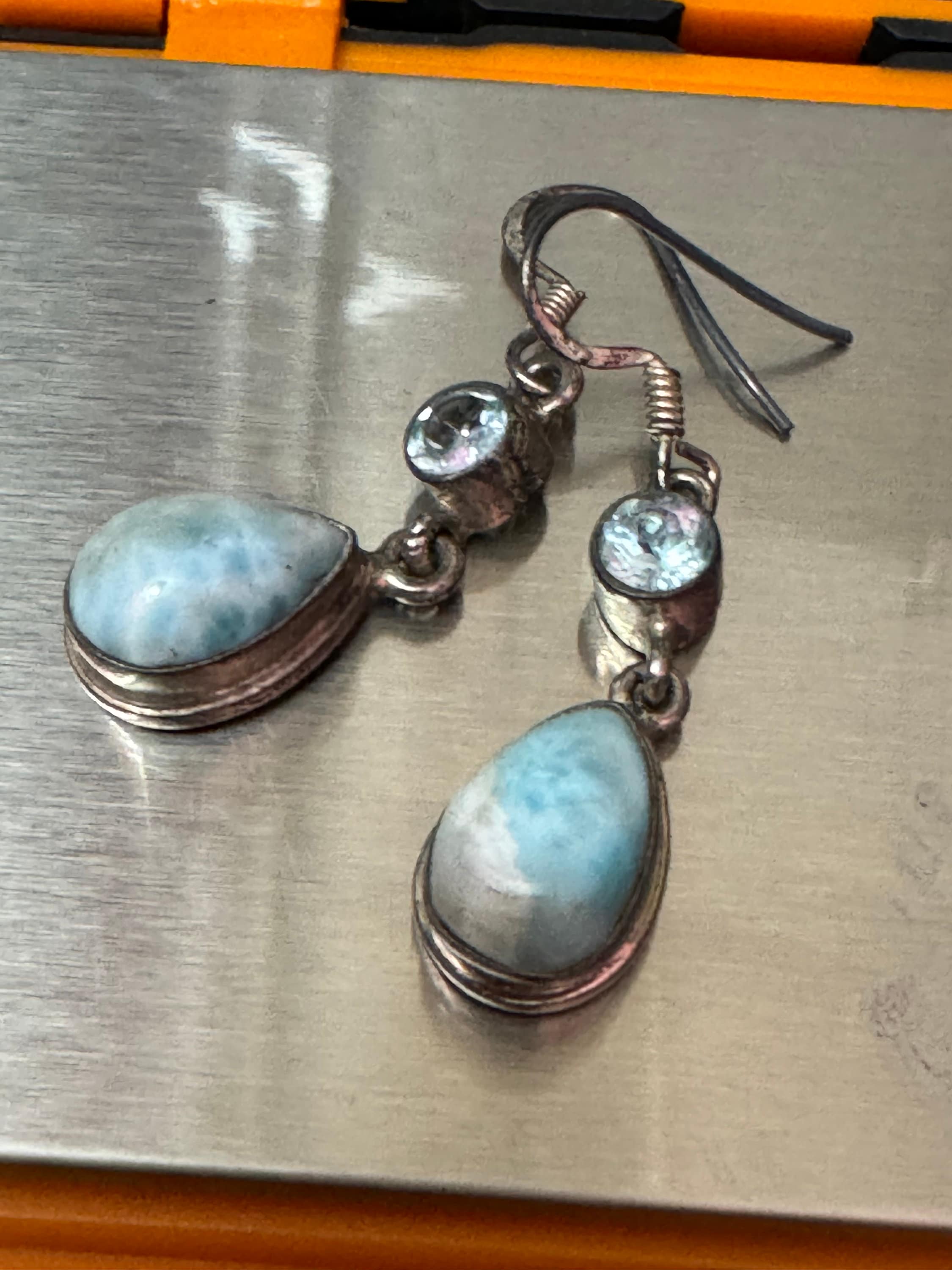 Vintage turquoise gemstone stamped 925 Sterling silver teardrop earrings