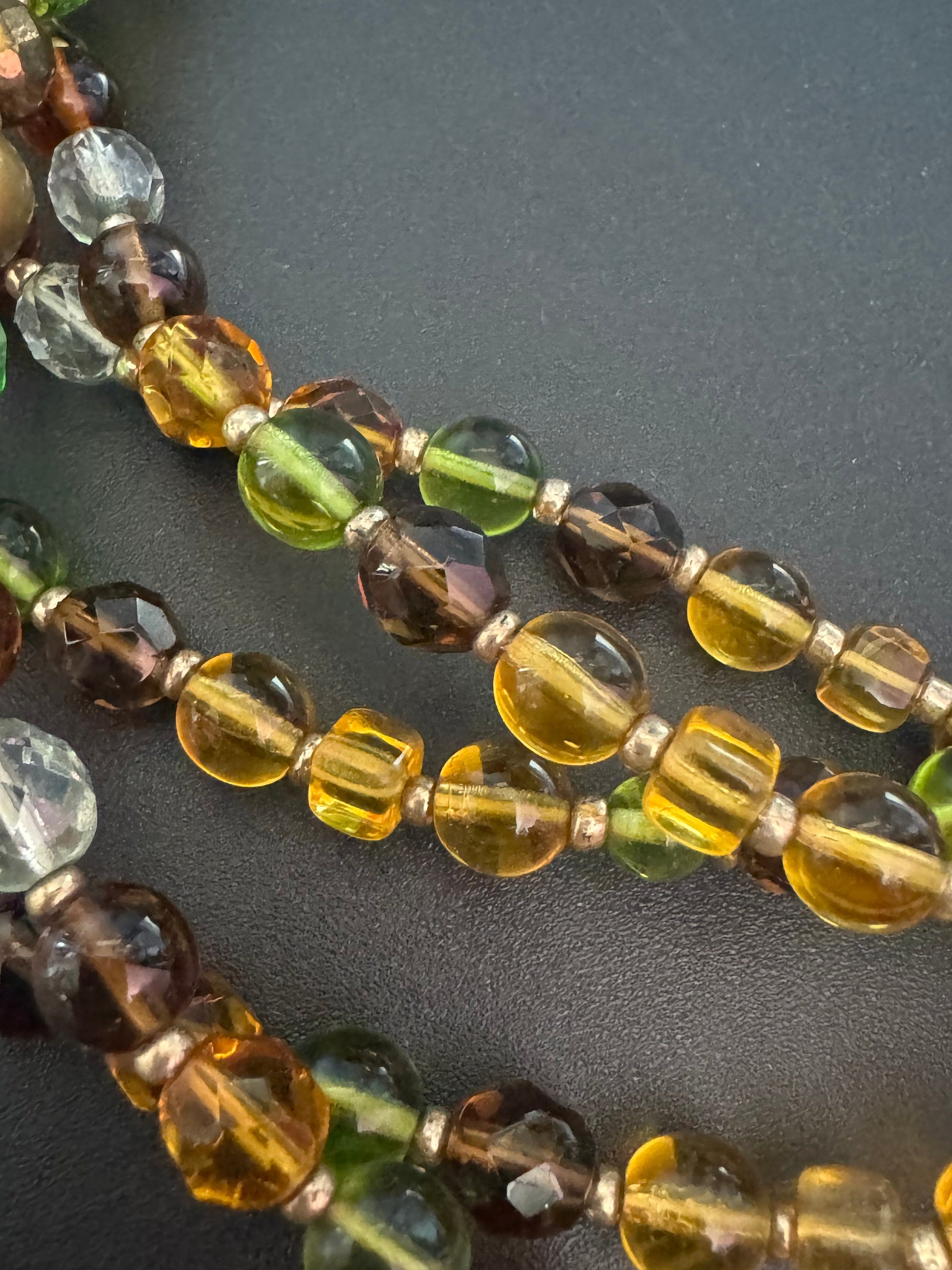 250cm signed Joan Rivers very long gold tone green orange brown pearl beaded wrap flapper necklace