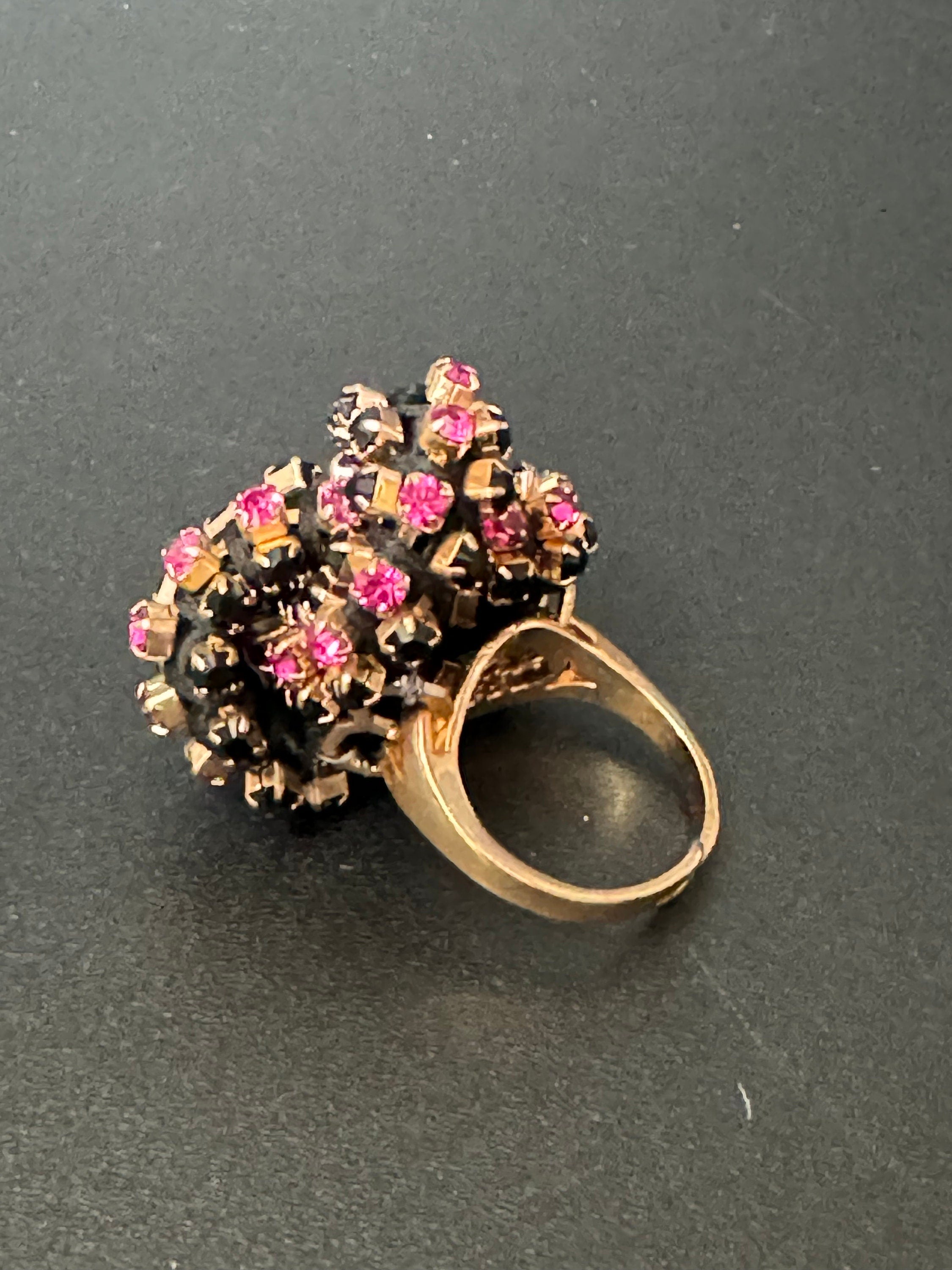 Retro pink and black Swarovski Crystal gold tone oversized knot cocktail ring adjustable designer