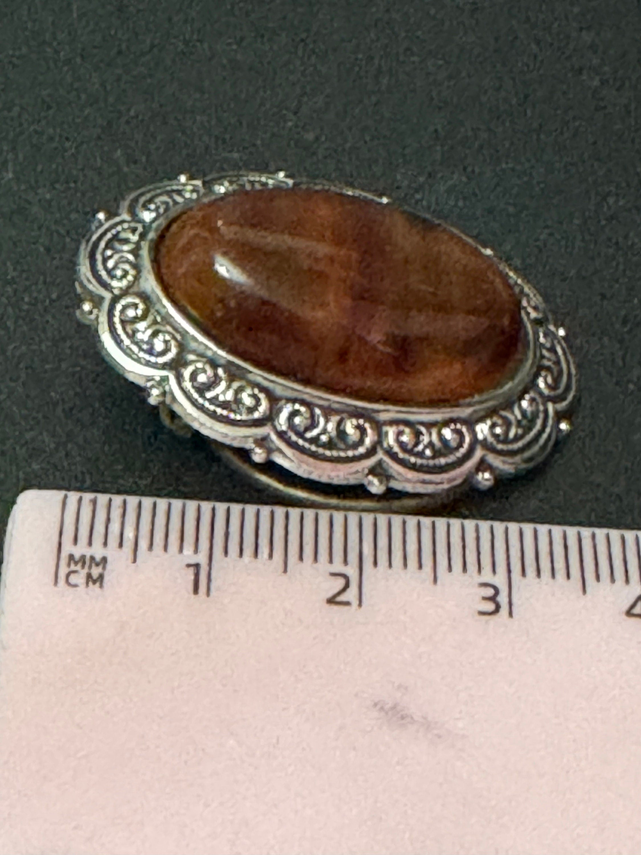 Vintage German Silver Tone brown faux tortoiseshell lucite oval cabochon scarf clip Ring 1960s