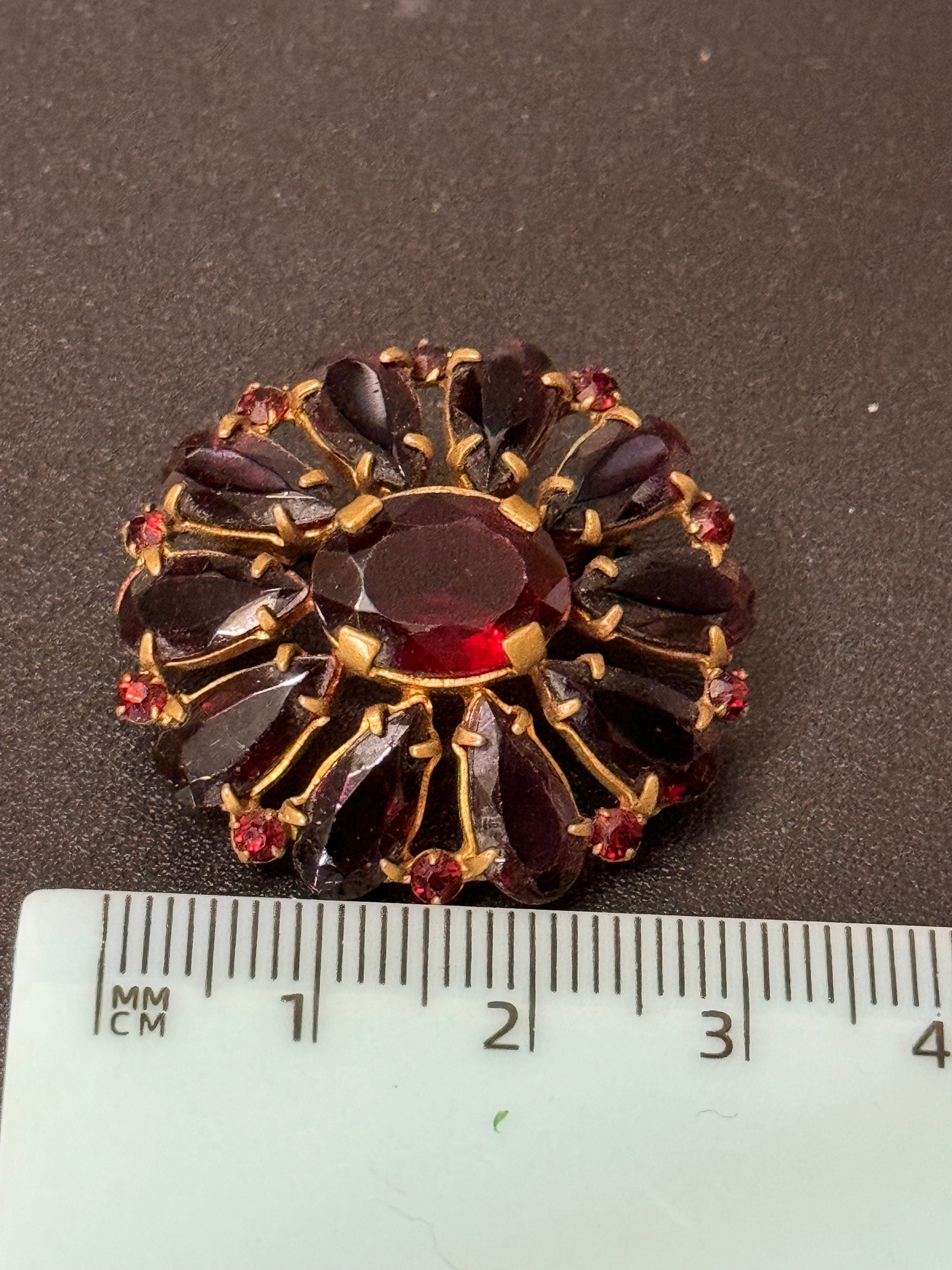 Vintage Czech filigree gold tone faux bohemian ruby garnet paste brooch