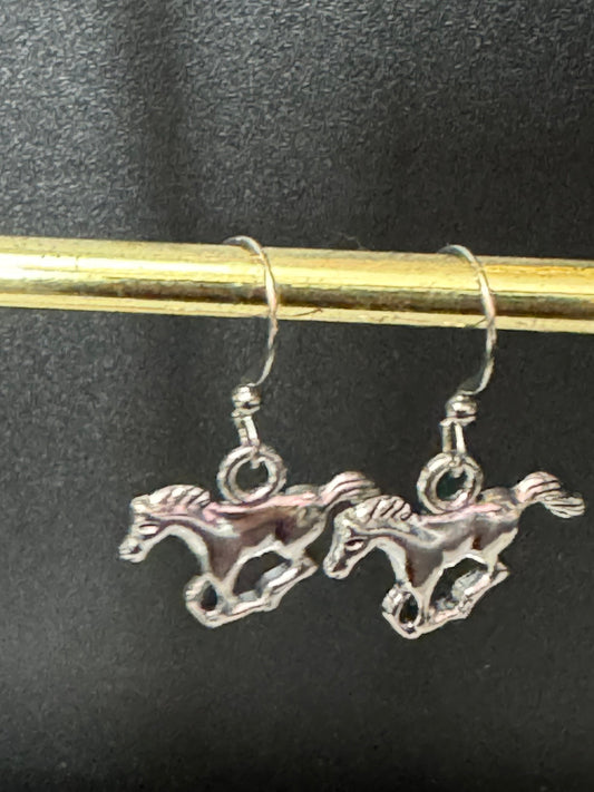 Western 2.0 silver tone cowboy horse small dangly earrings Dolly Parton jewellery pierced