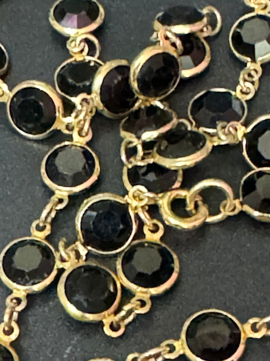 Retro Rivière bezel set black glass faceted crystals gold tone chain necklace 68cm long length