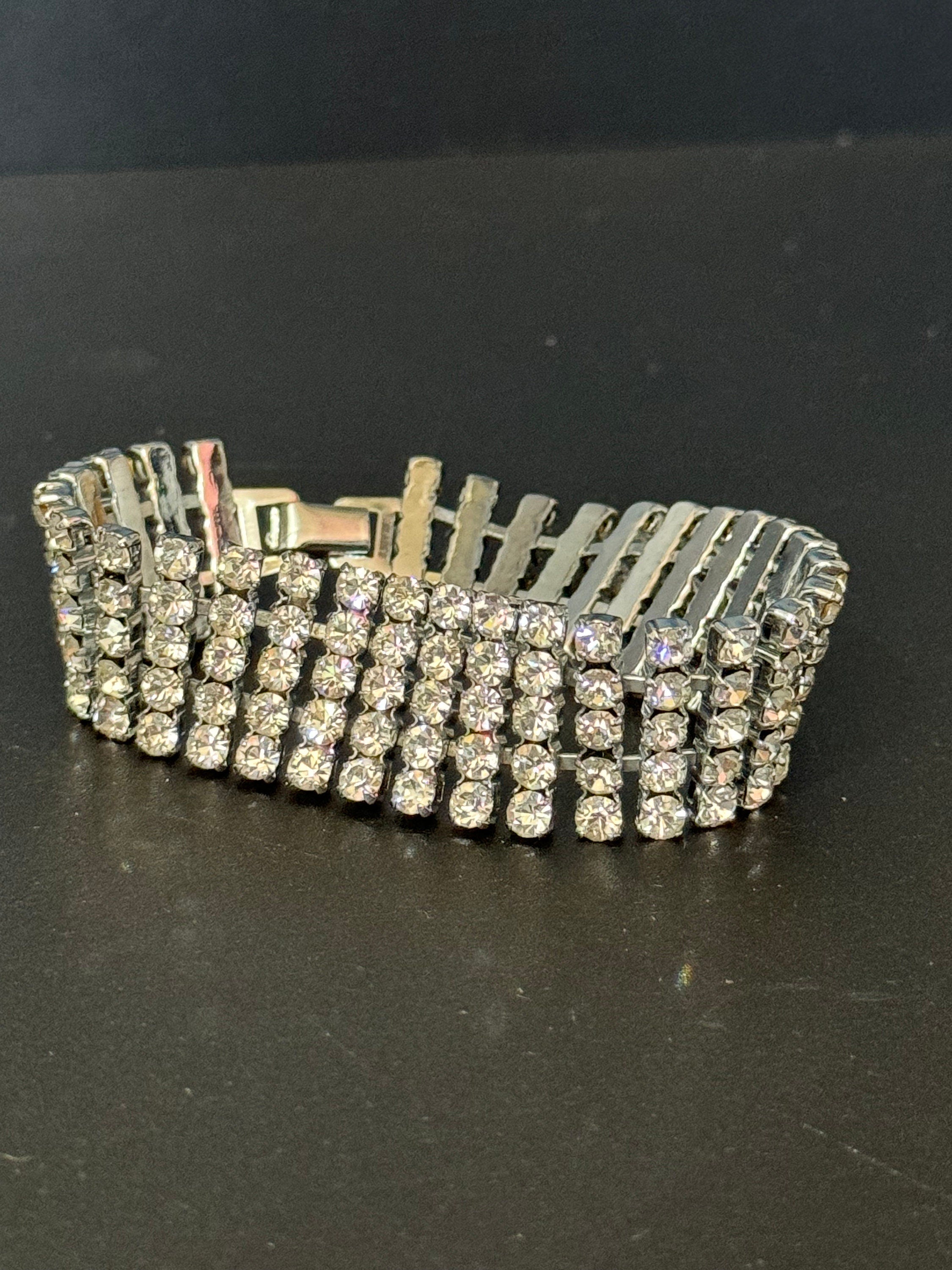 Vintage wide clear Diamanté silver tone rhinestone set cocktail Bracelet 18cm x 2cm Tiny paste missing froM clasp