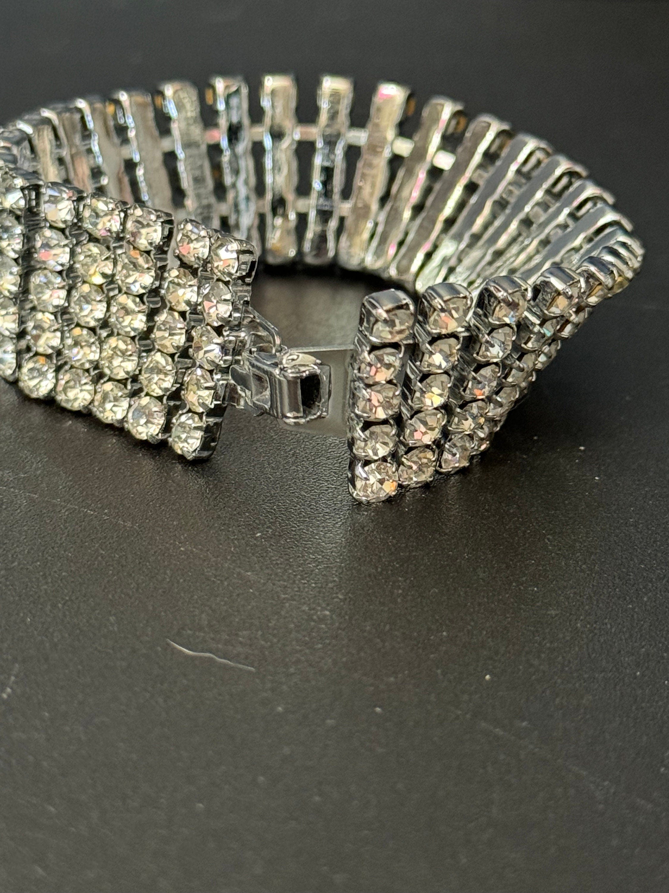 Vintage wide clear Diamanté silver tone rhinestone set cocktail Bracelet 18cm x 2cm