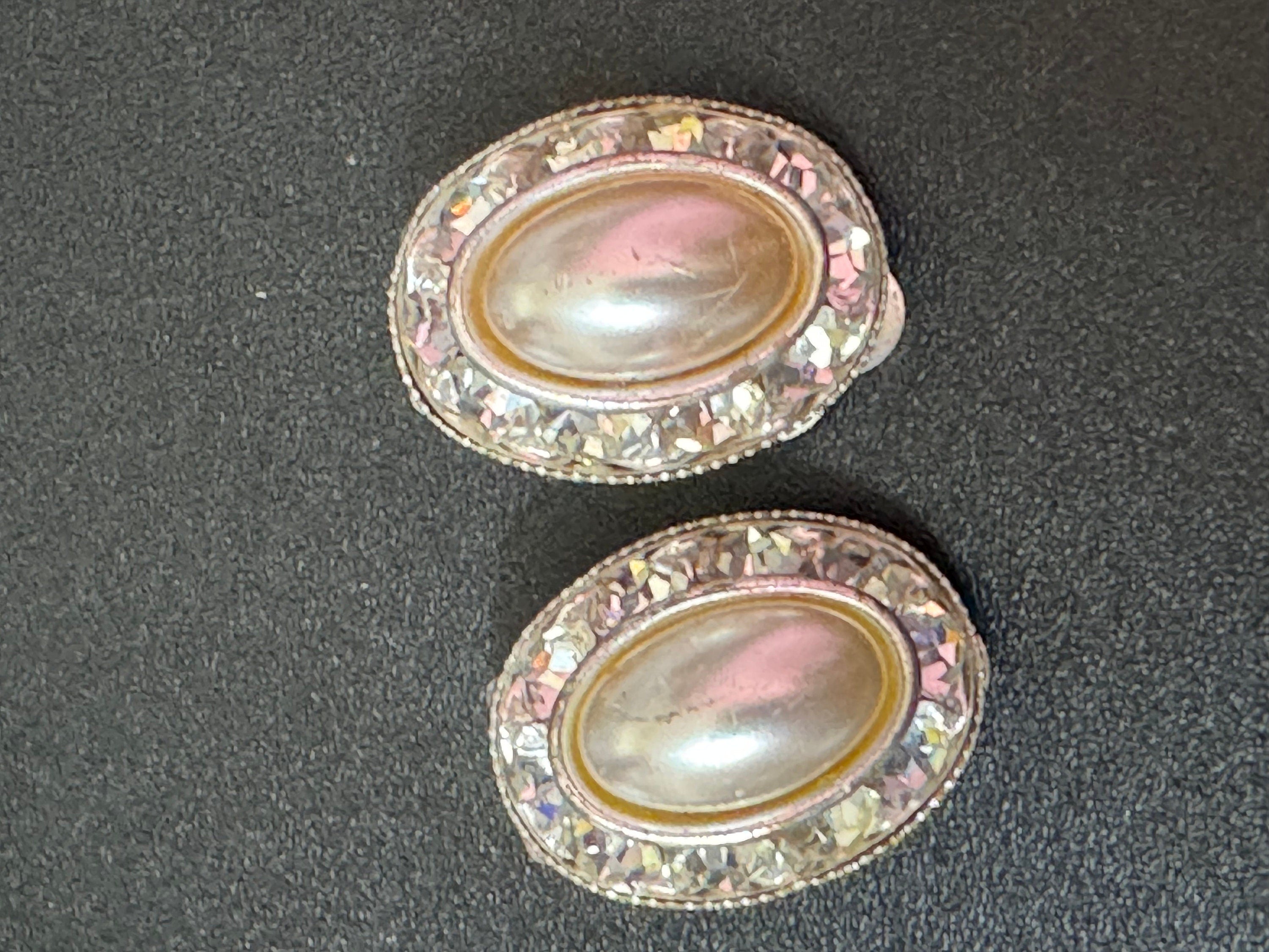 Small Vintage silver tone faux pearl oval cabochon clear glass diamanté paste pair stud clip on earrings