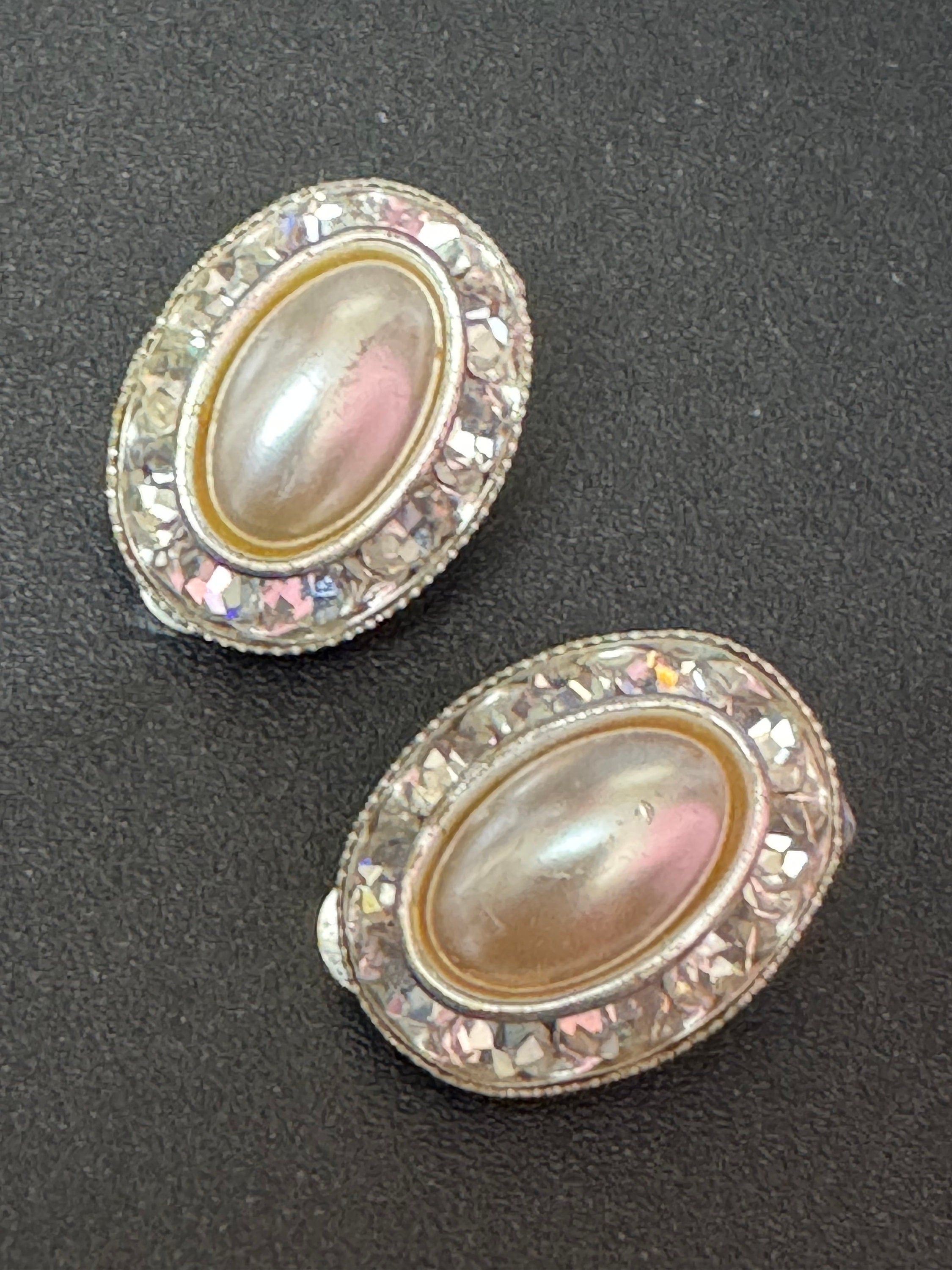 Vintage silver tone faux pearl oval cabochon clear glass diamanté paste pair stud clip on earrings