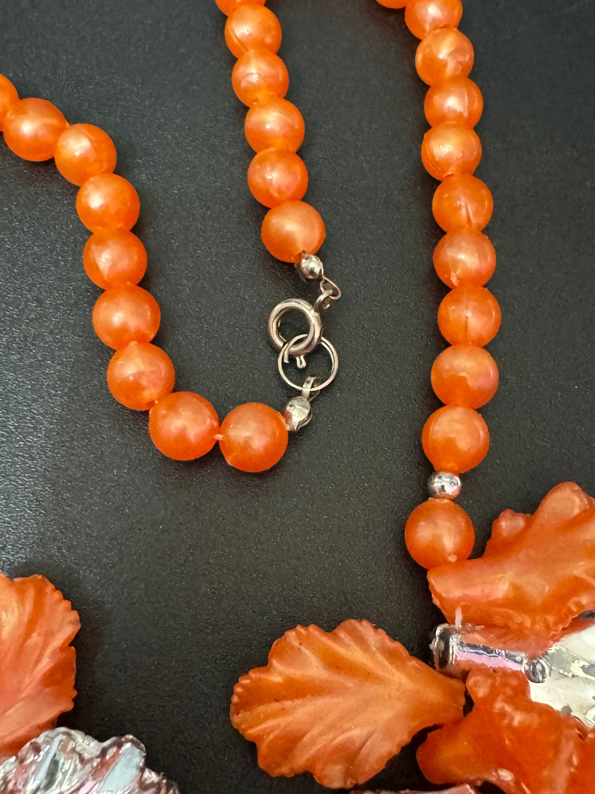 Retro Oversized orange plastic Leaf beaded necklace silver tone autumn fall 50cm