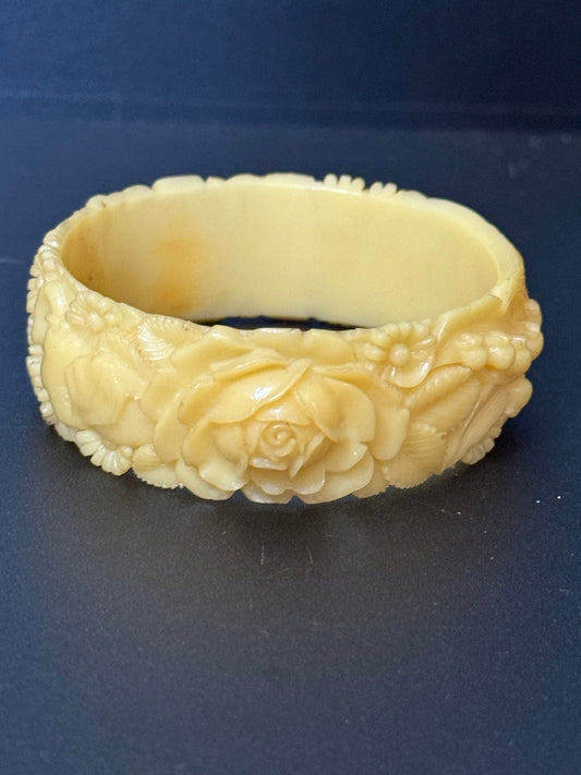 Antique Vintage Early Plastic Faux Bone Horn Celluloid Carved Detailed Floral Bangle Bracelet