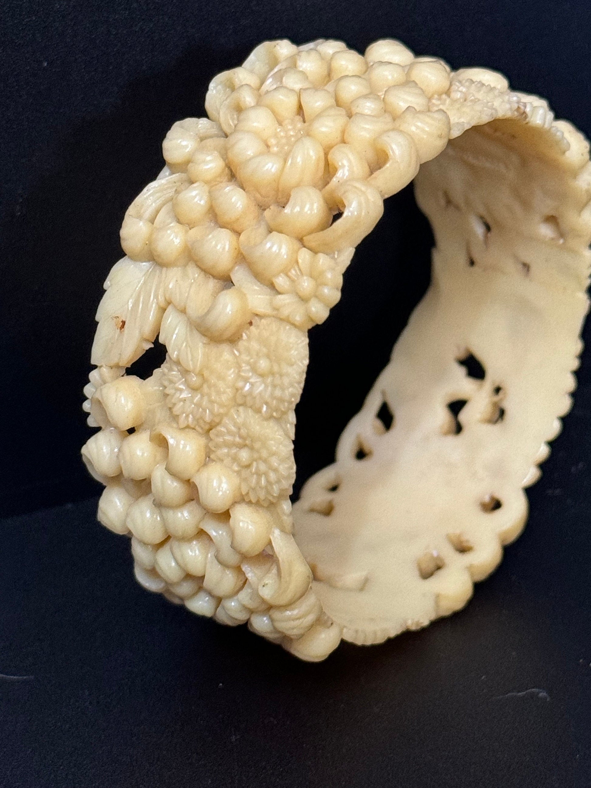 Antique Vintage Early Plastic Faux Bone Horn Celluloid Carved Detailed Floral Bangle Bracelet